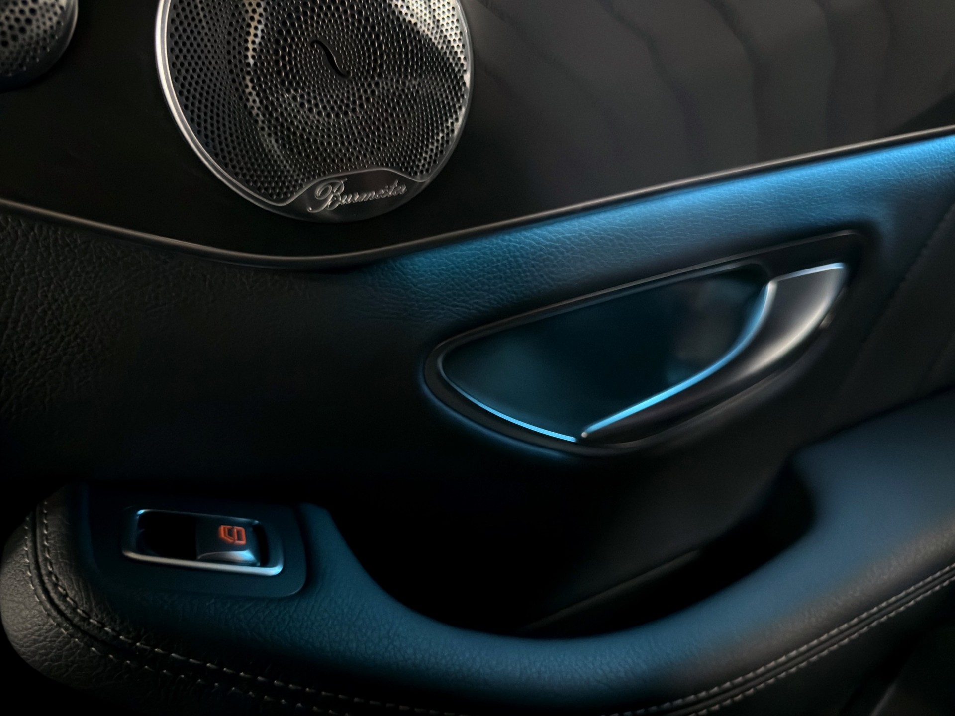 MERCEDES-BENZ C 43 AMG 4Matic 9G-Tronic-image-21