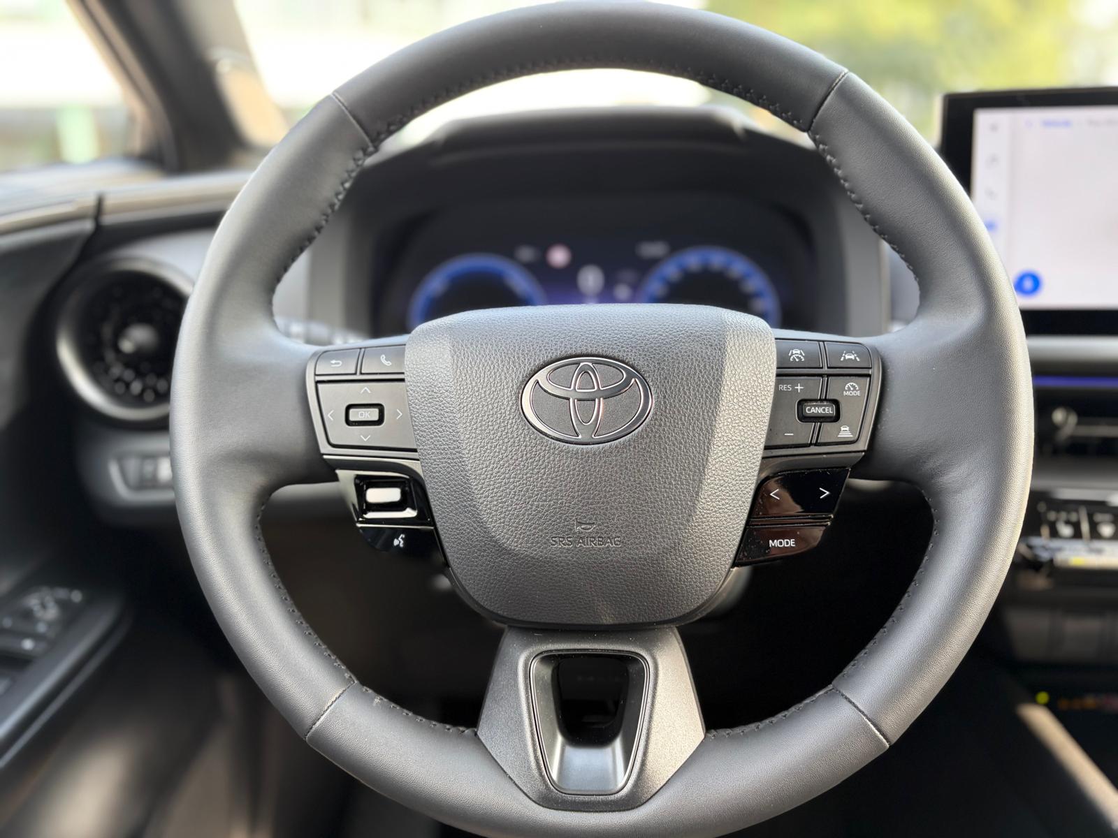 TOYOTA C-HR 2.0 HSD CVT Style 2WD-image-19
