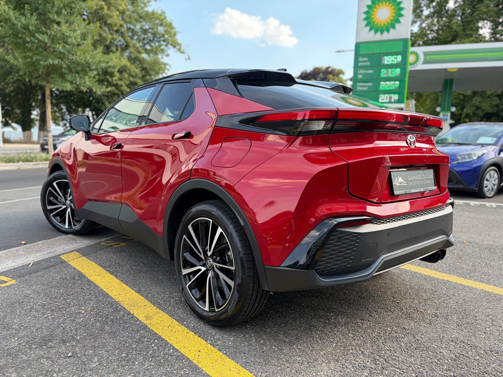 TOYOTA C-HR 2.0 HSD CVT Style 2WD-showroom-element-2