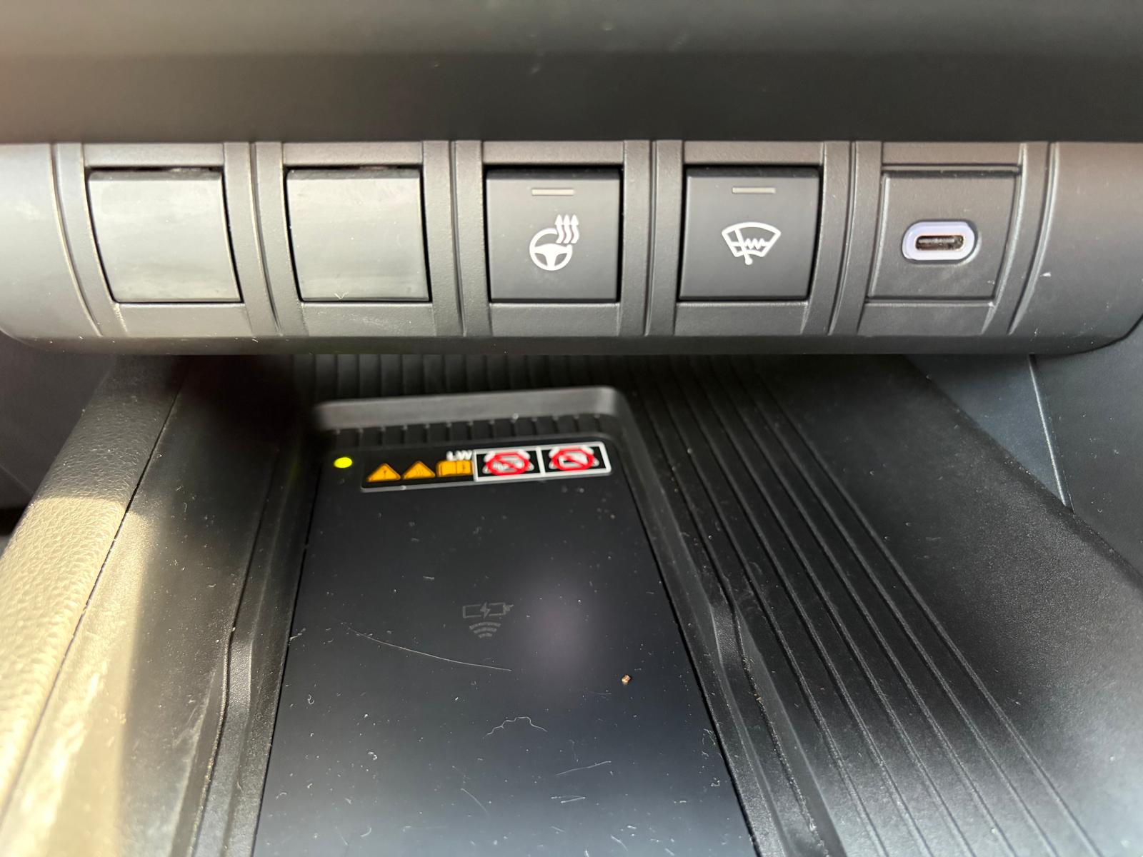 TOYOTA C-HR 2.0 HSD CVT Style 2WD-image-25