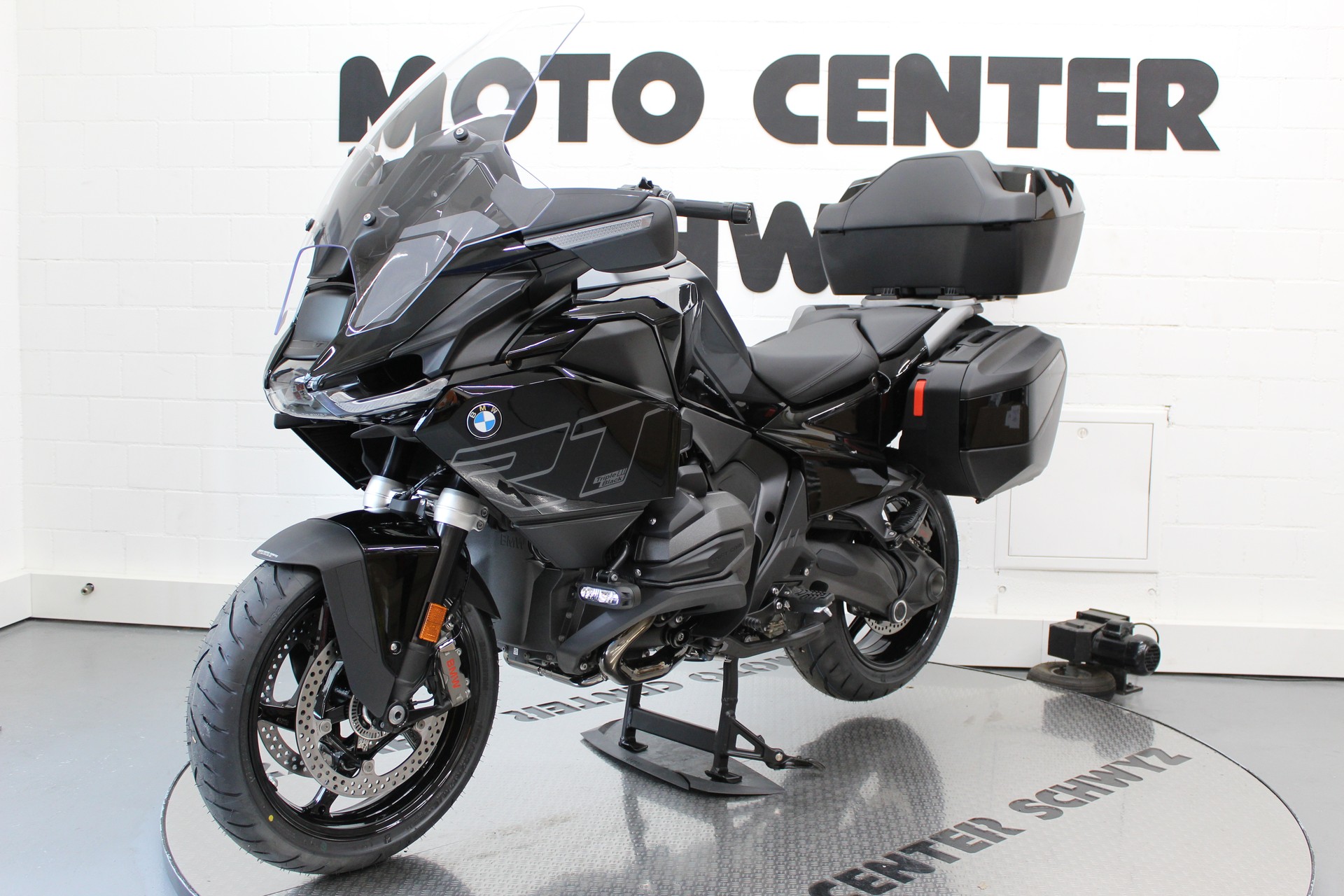 BMW R 1300 RT-image-3