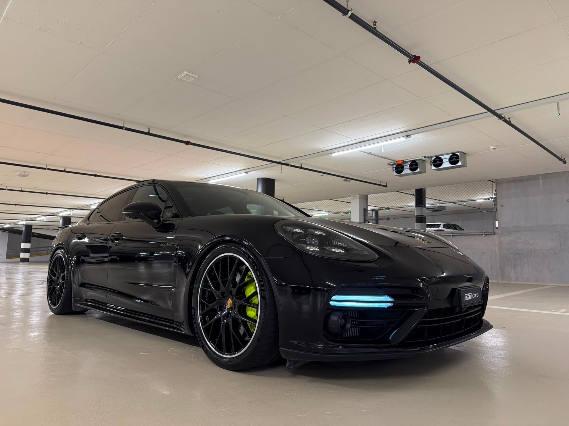 PORSCHE Panamera Turbo S E-Hybrid PDK-image-6