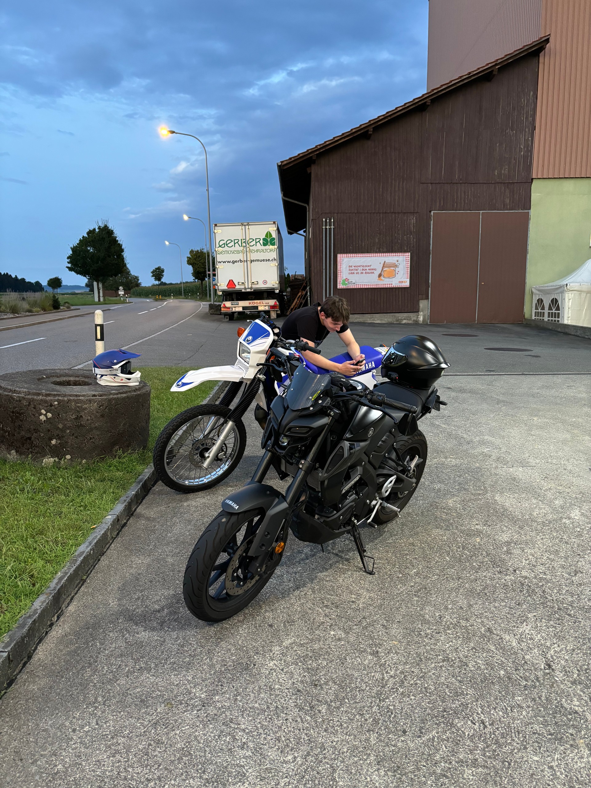 YAMAHA MT-125 ABS-image-3