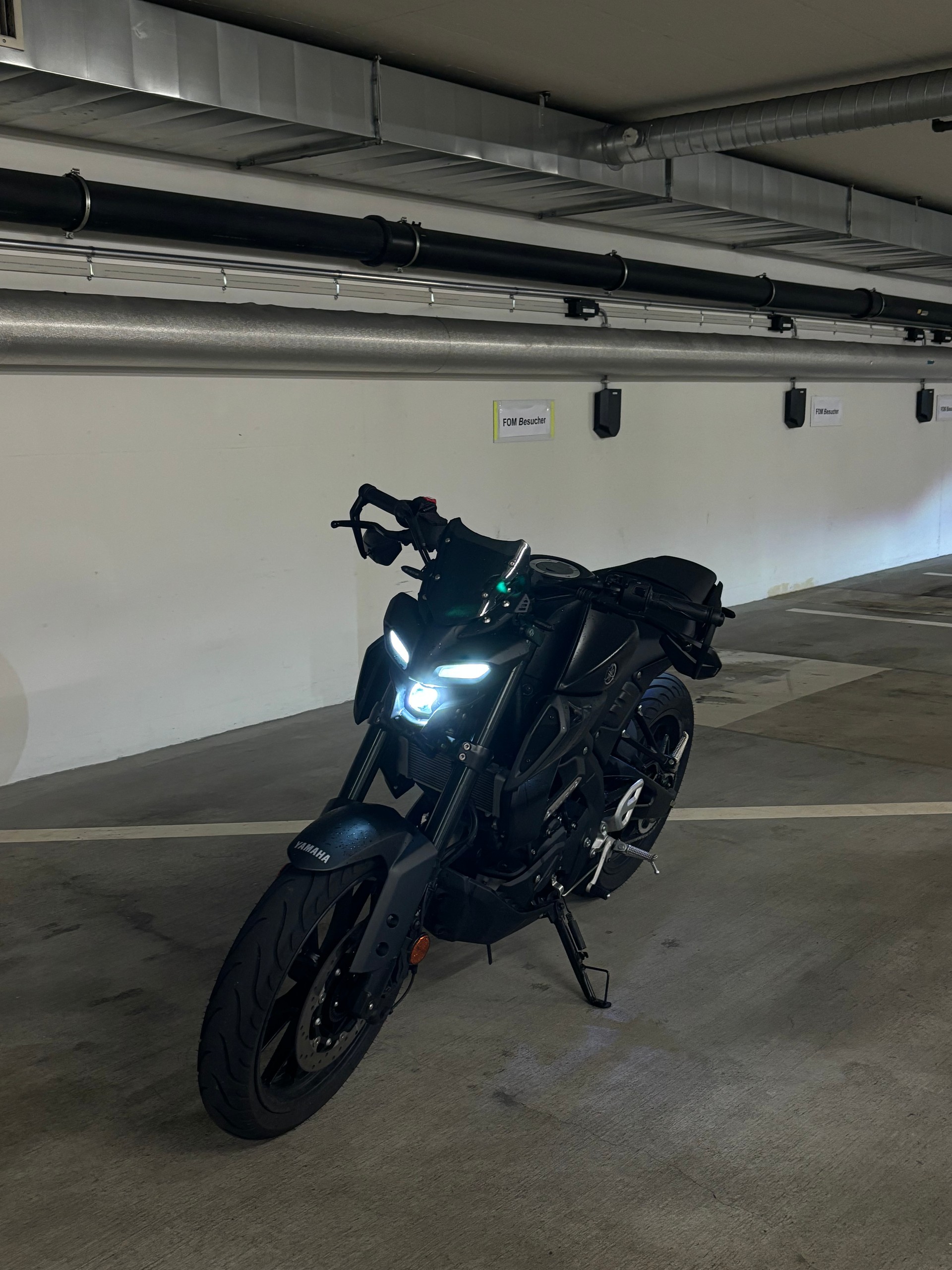 YAMAHA MT-125 ABS-image-1