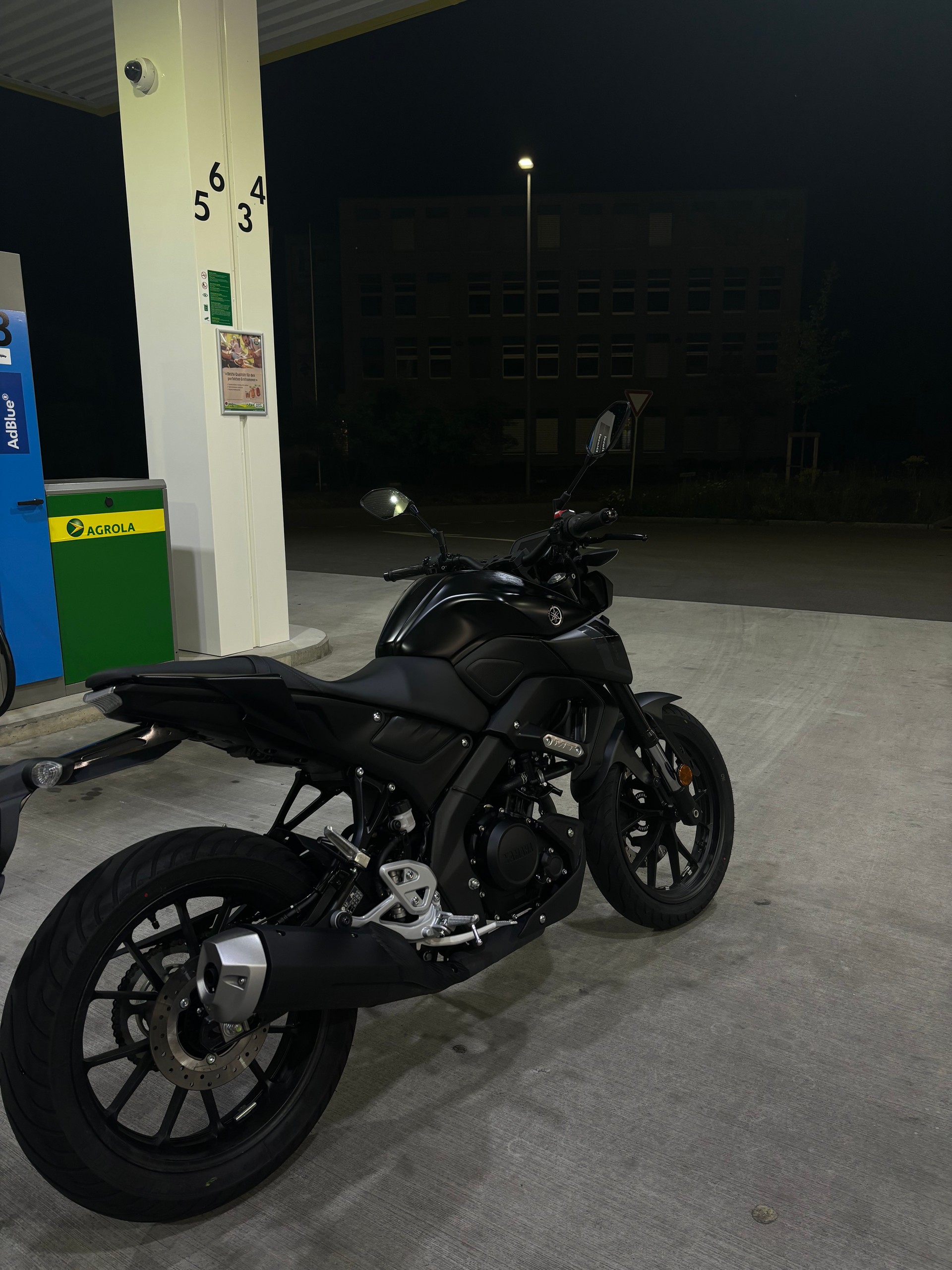 YAMAHA MT-125 ABS-image-6