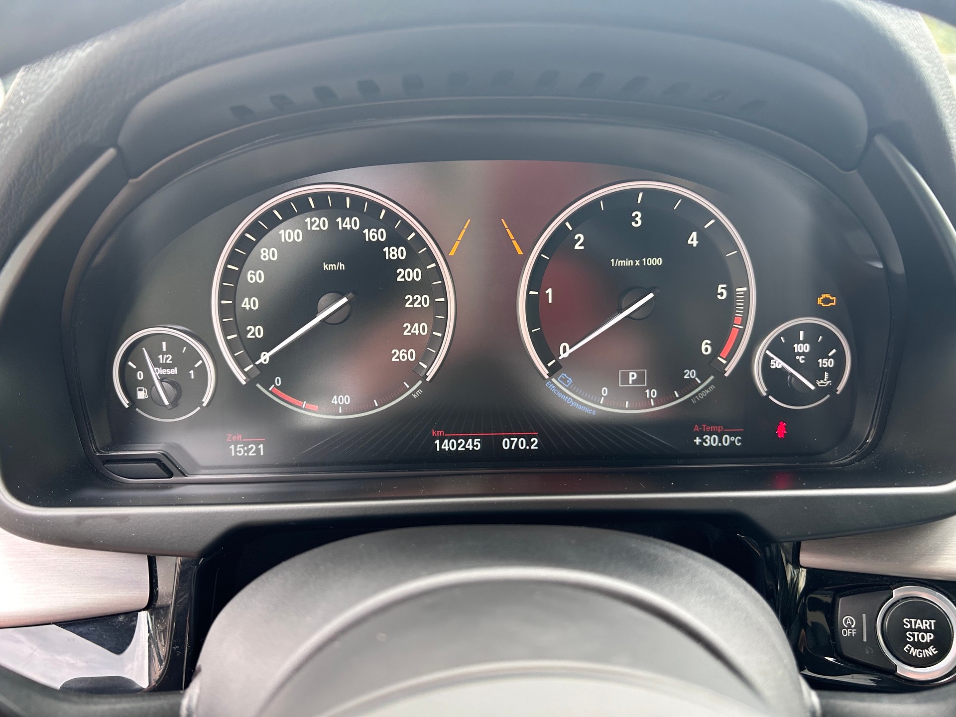 BMW X5 xDrive 40d Steptronic-image-13