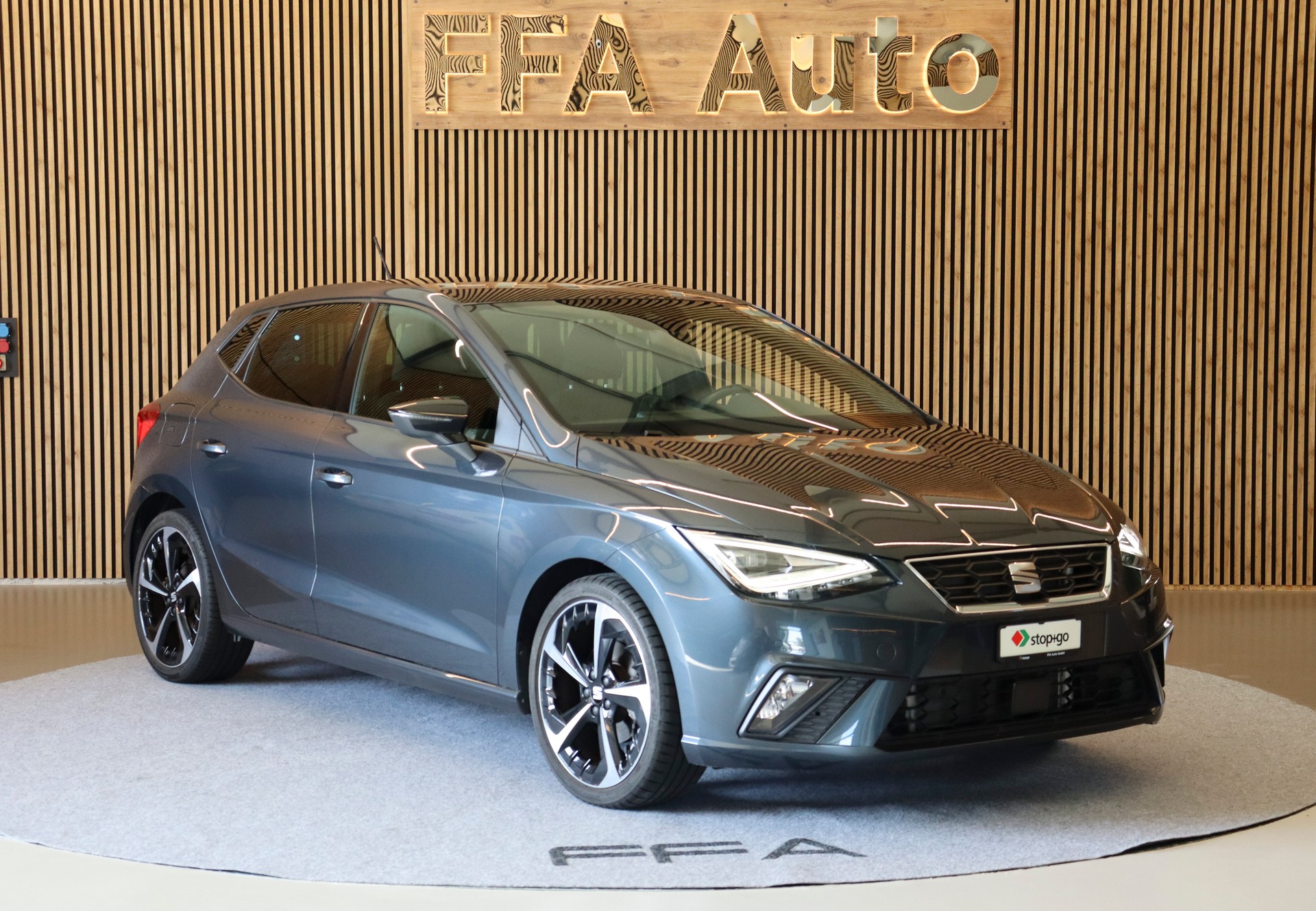 SEAT Ibiza 1.0 TSI 110 FR DSG-showroom-element-3