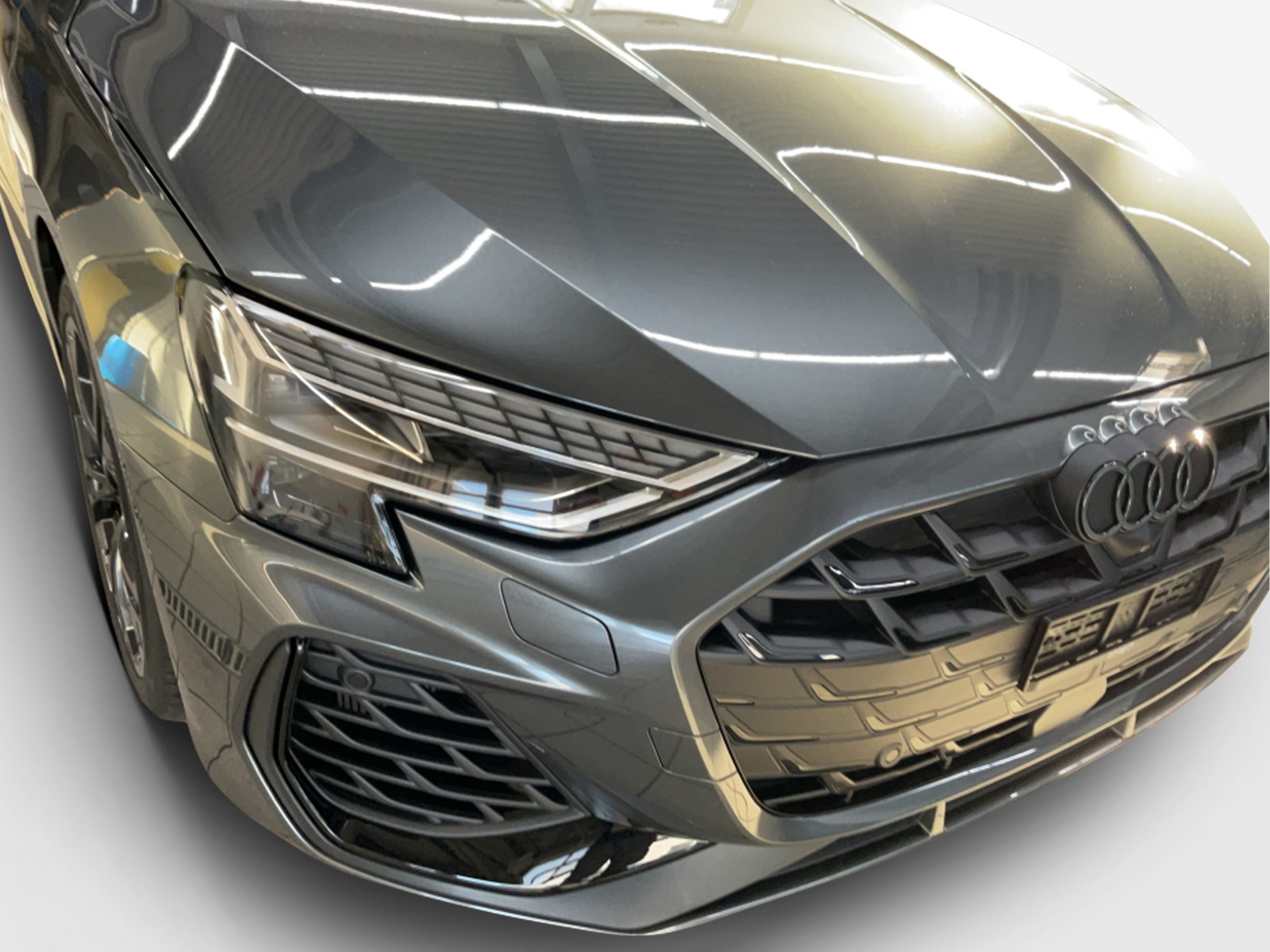 AUDI S3 Sportback TFSI quattro S-tronic-image-15