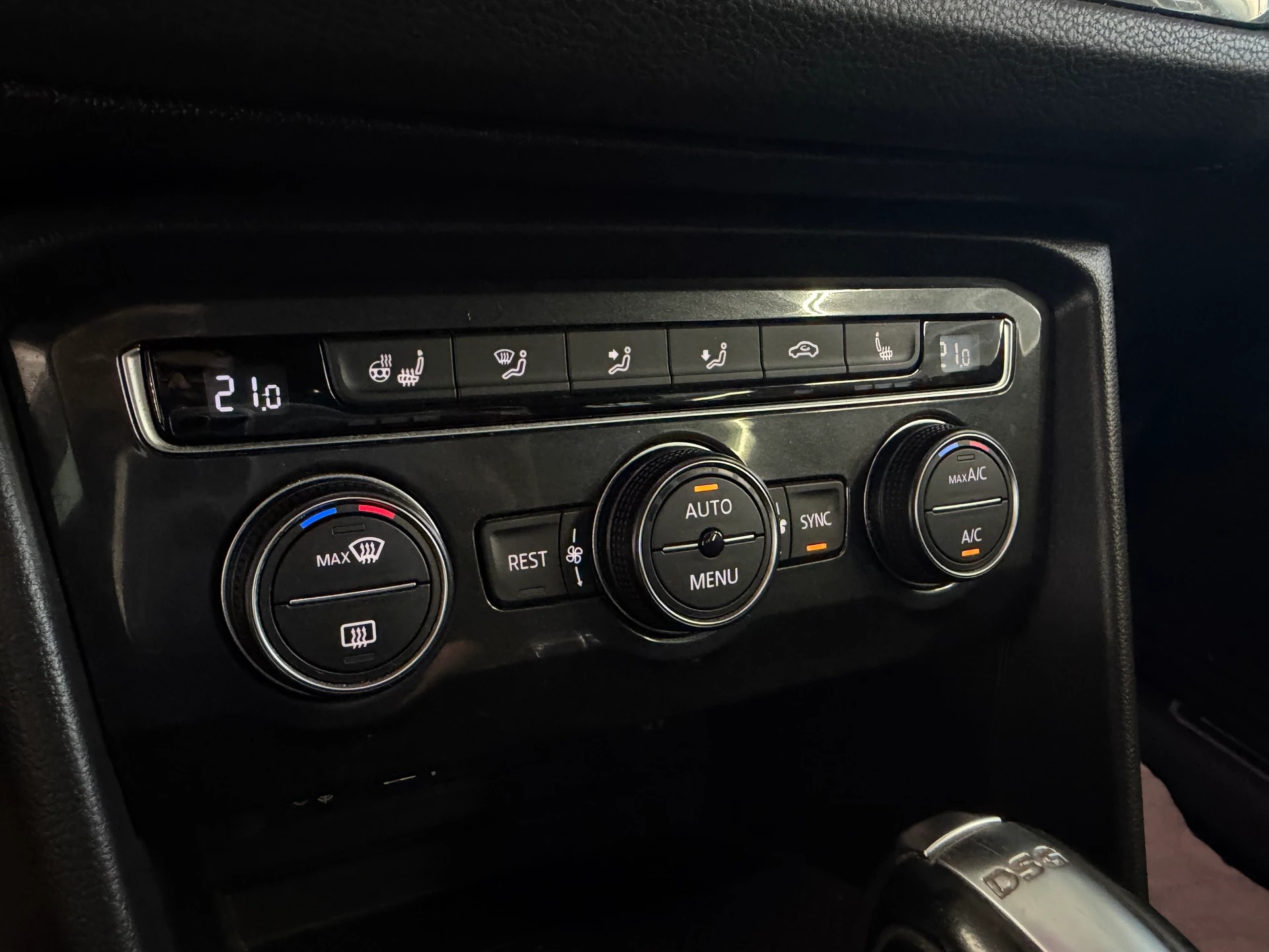VW Tiguan 2.0TSI Highline 4Motion DSG | Ab MFK 05.2025 | RF-Kamera | Active Info Display-image-13