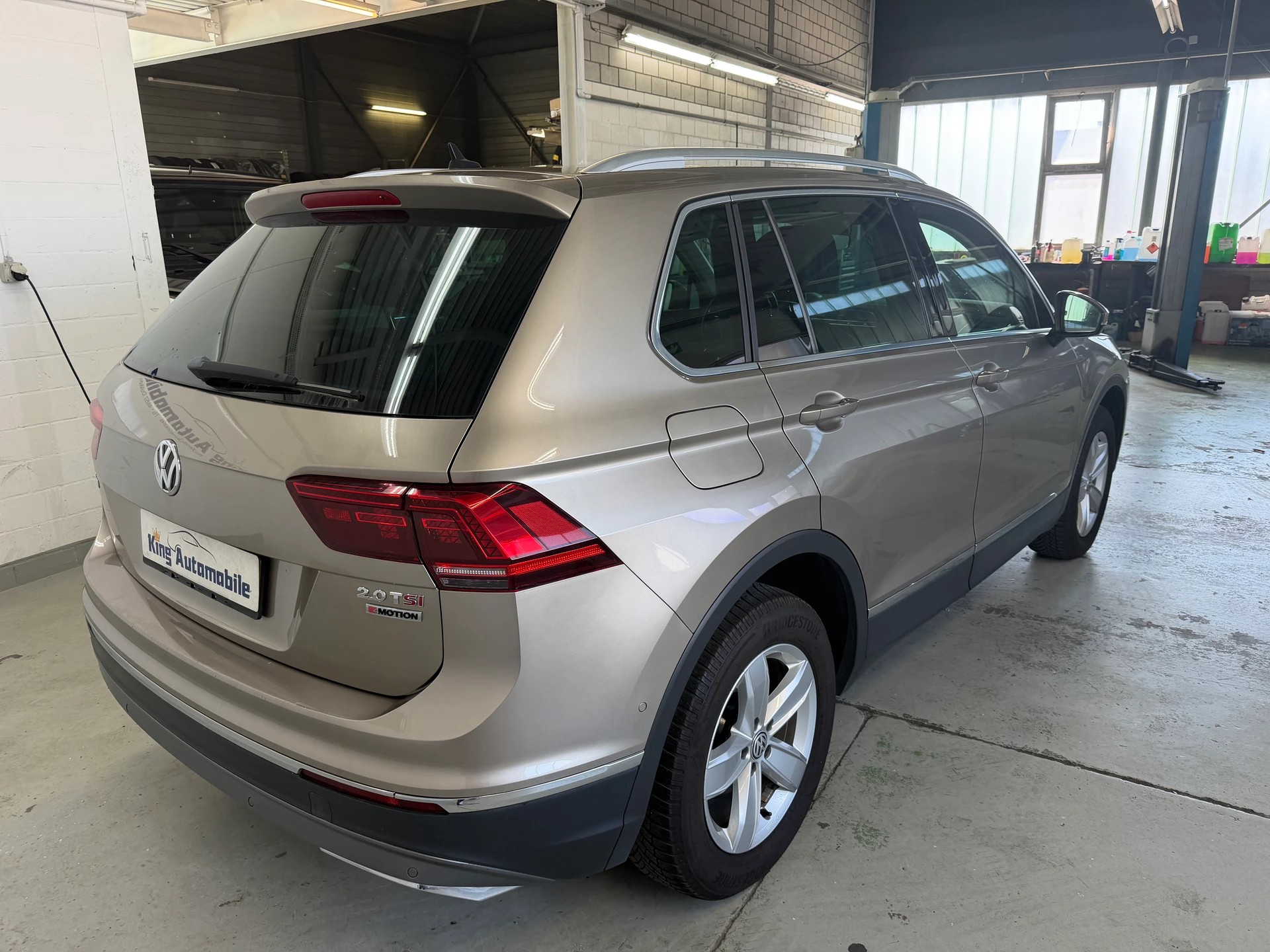 VW Tiguan 2.0TSI Highline 4Motion DSG | Ab MFK 05.2025 | RF-Kamera | Active Info Display-image-6