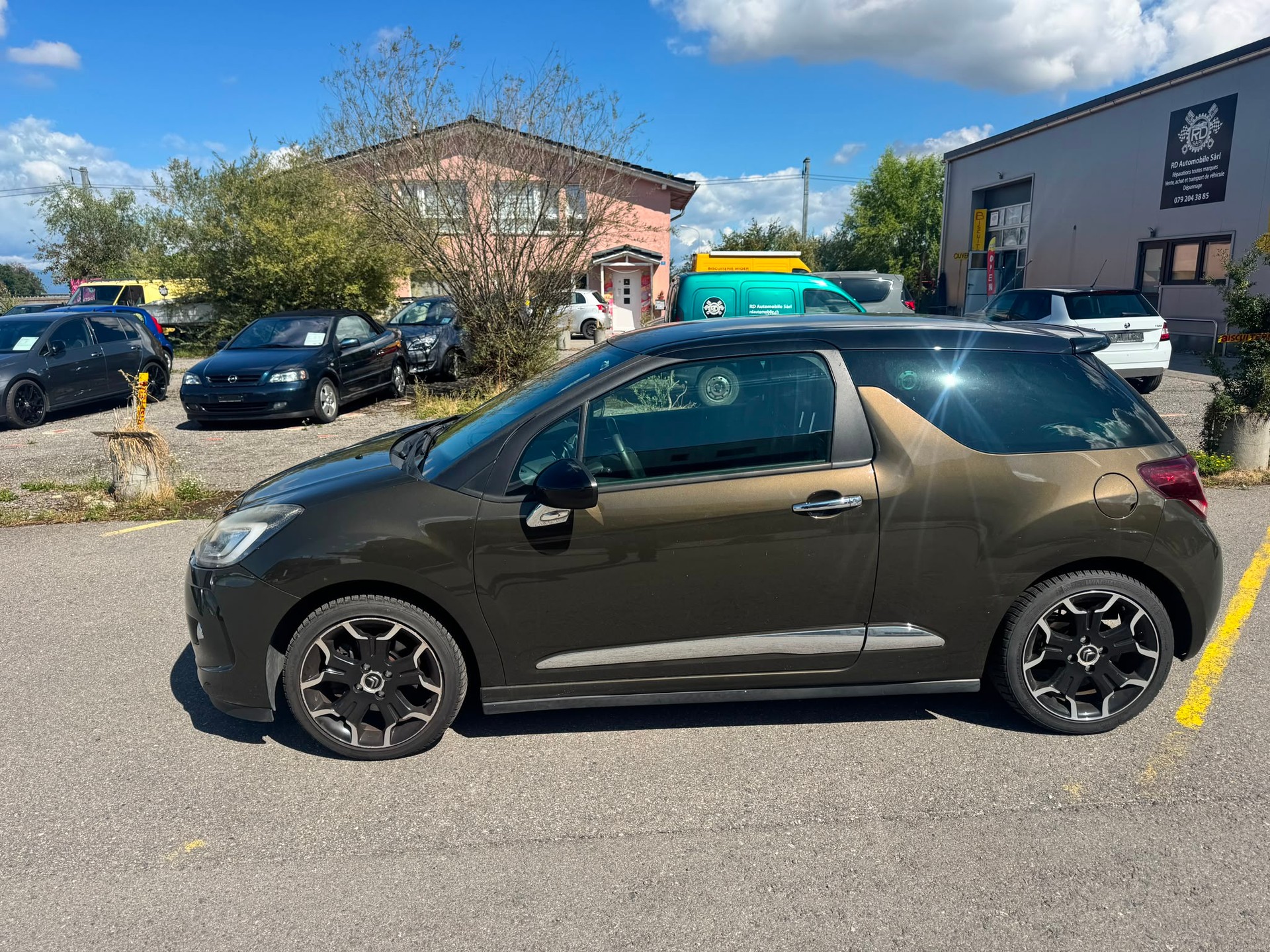 DS AUTOMOBILES DS3 1.6 THP Sport Chic-showroom-element-1
