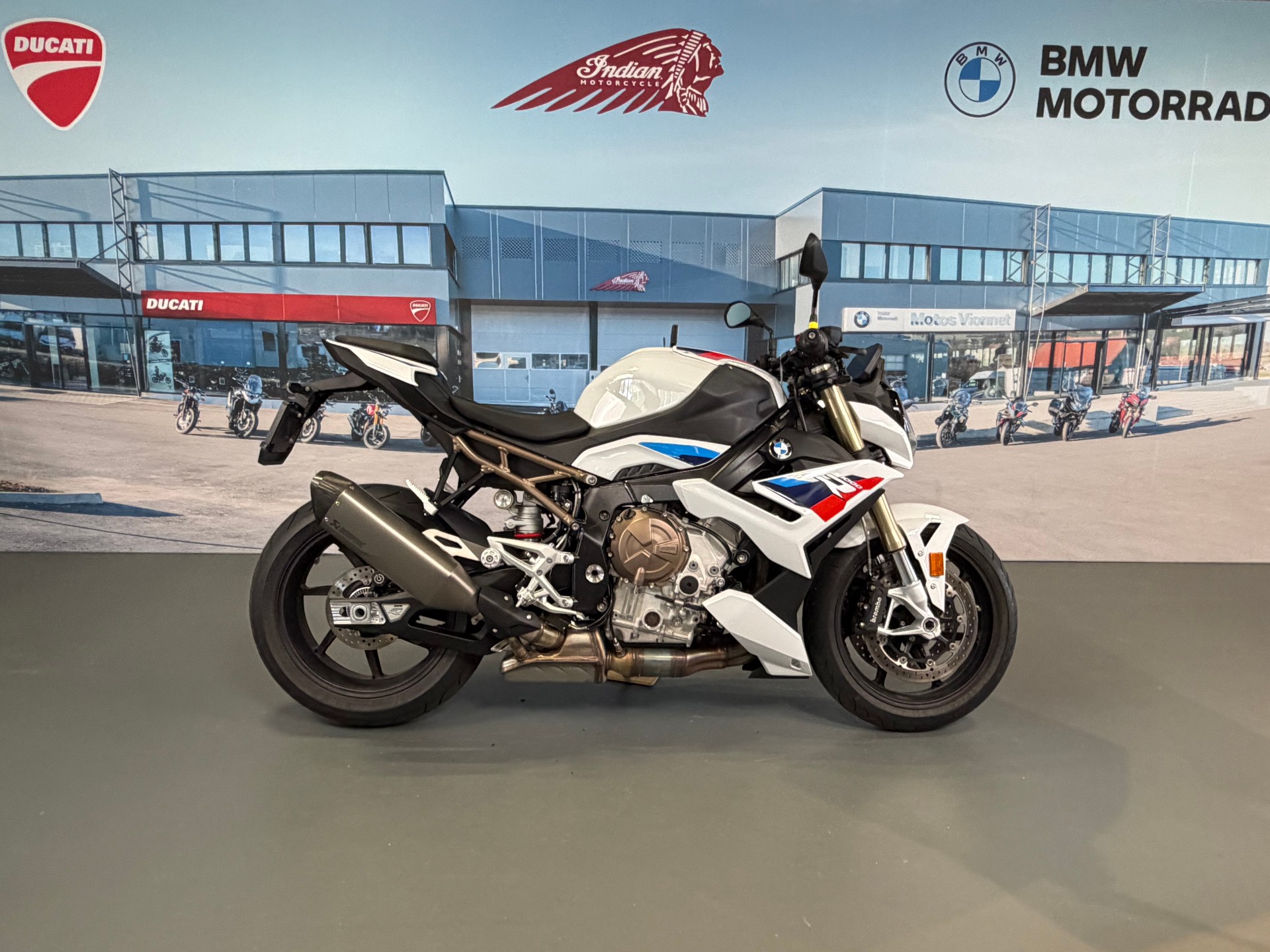 BMW S 1000 R-image-5