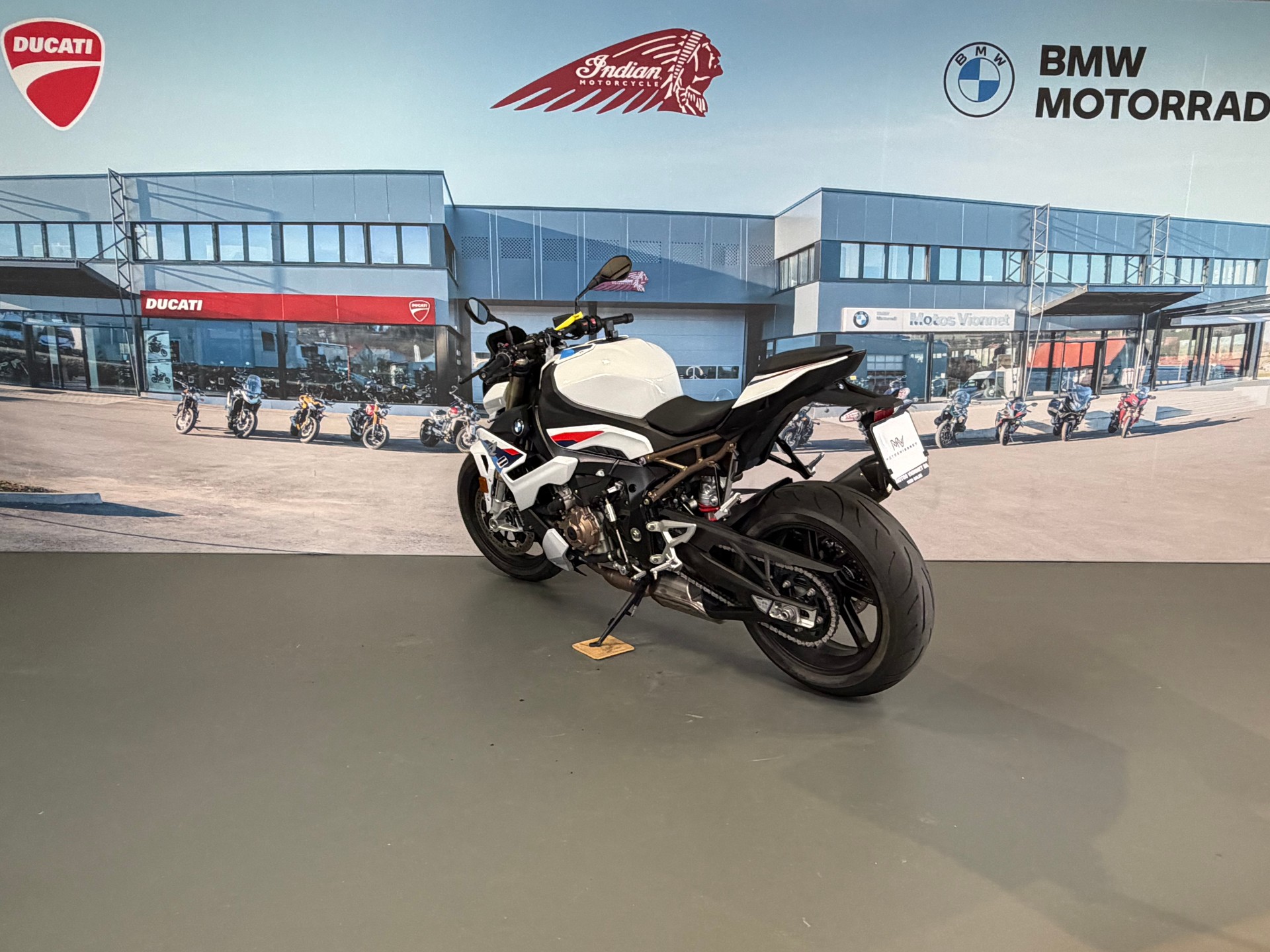 BMW S 1000 R-image-4