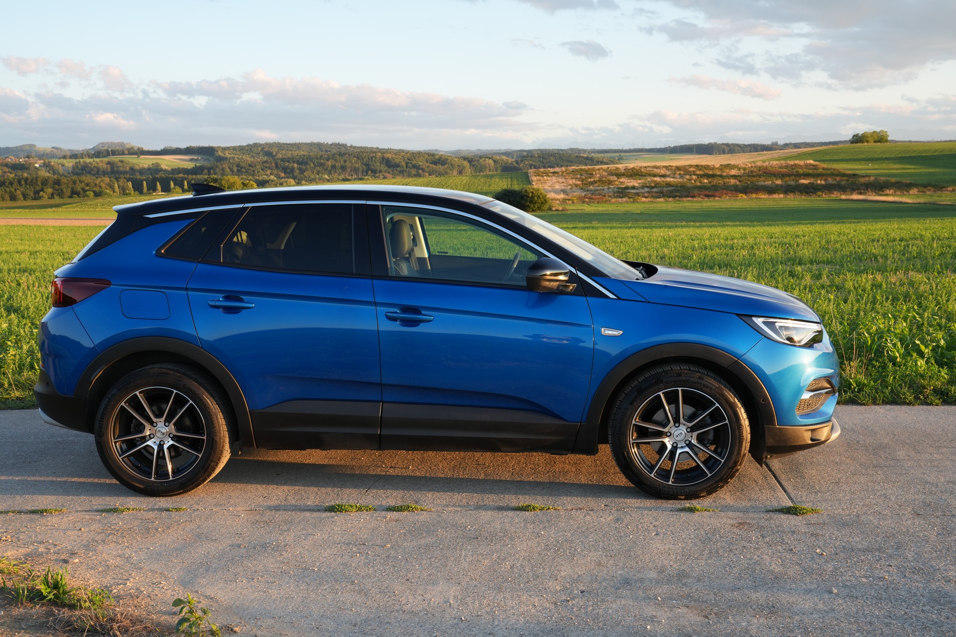OPEL 2.0 CDTi Ultimate-image-2