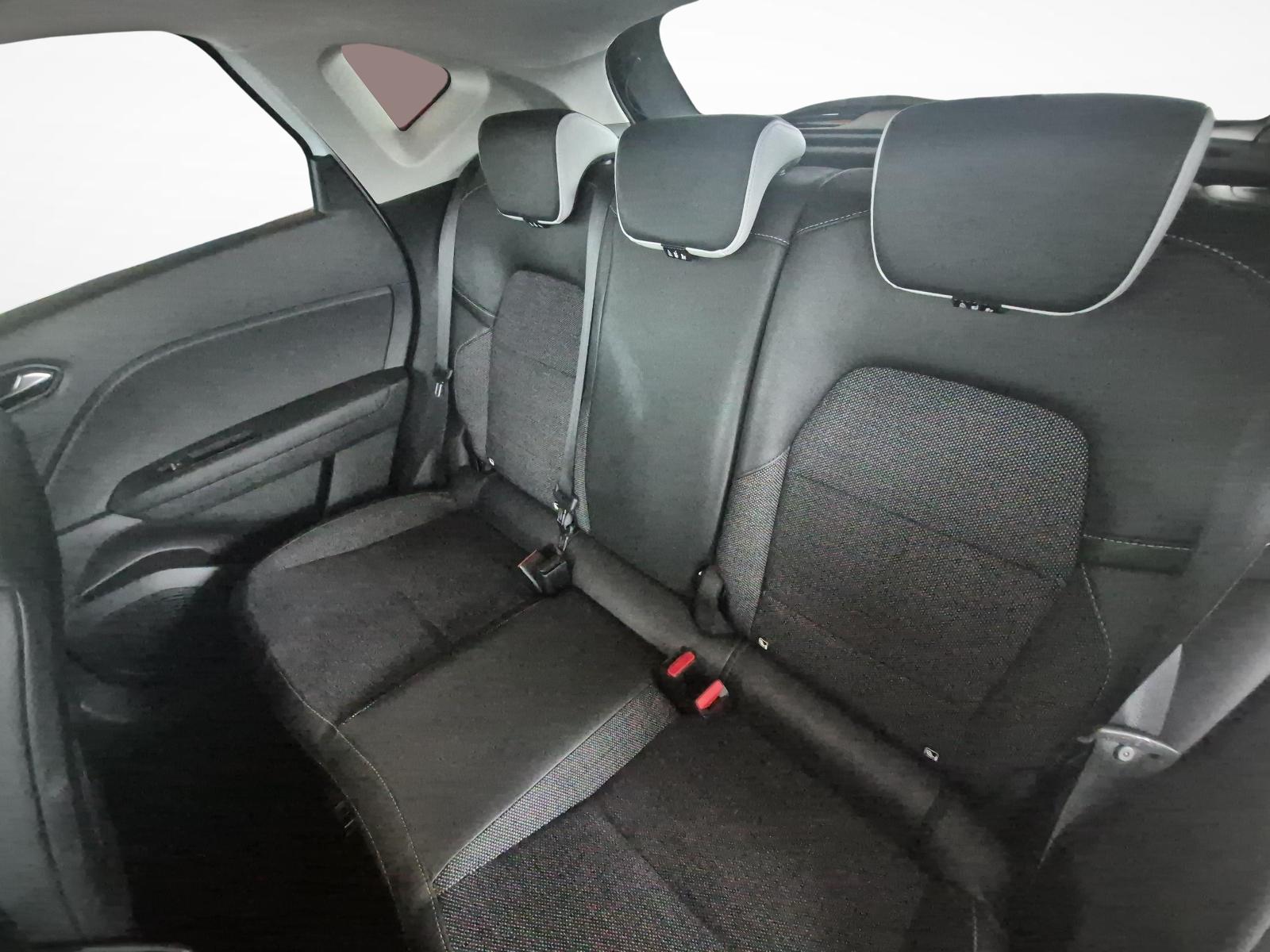 MITSUBISHI ASX 1.6 PHEV Intense-image-11