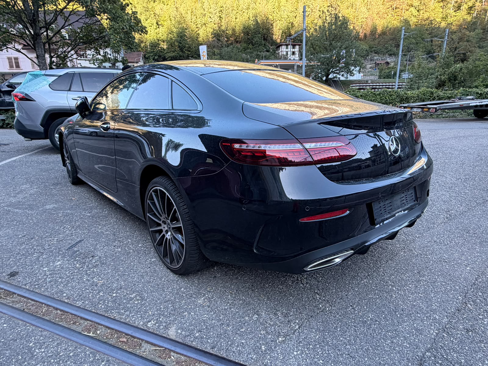MERCEDES-BENZ E 200 Coupé 4Matic AMG Line 9G-Tronic-showroom-element-1