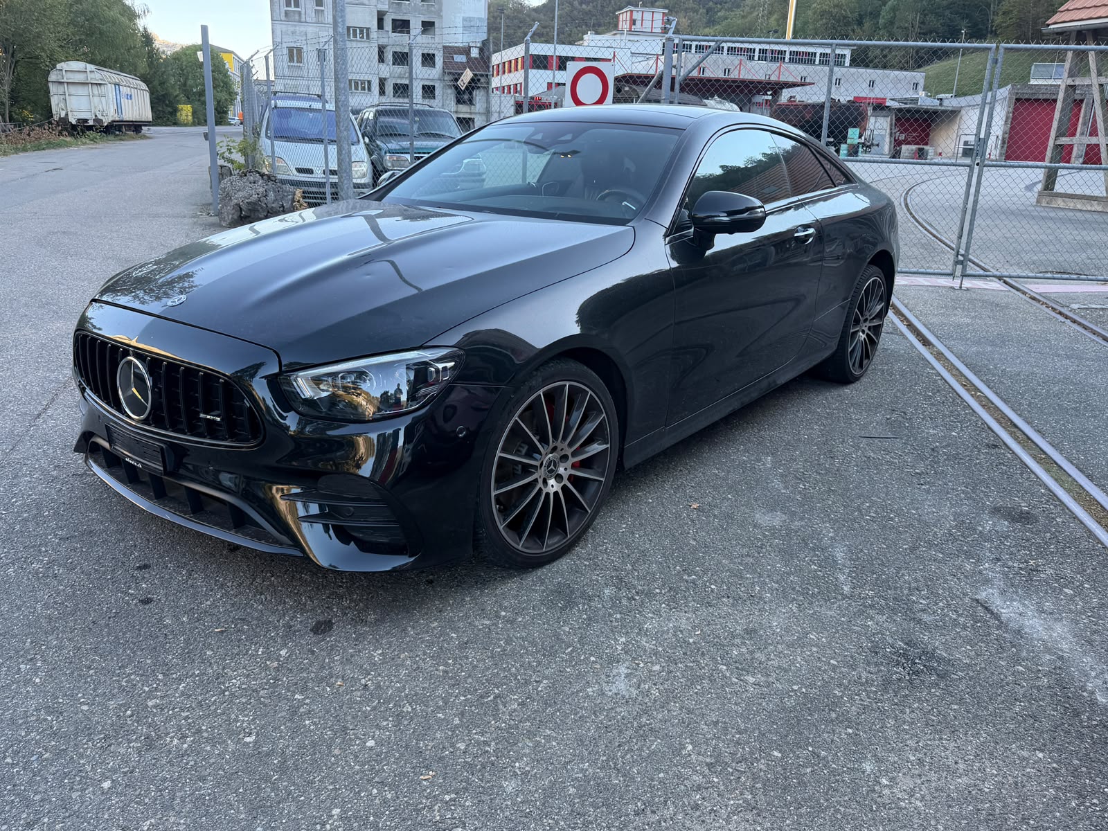 MERCEDES-BENZ E 200 Coupé 4Matic AMG Line 9G-Tronic