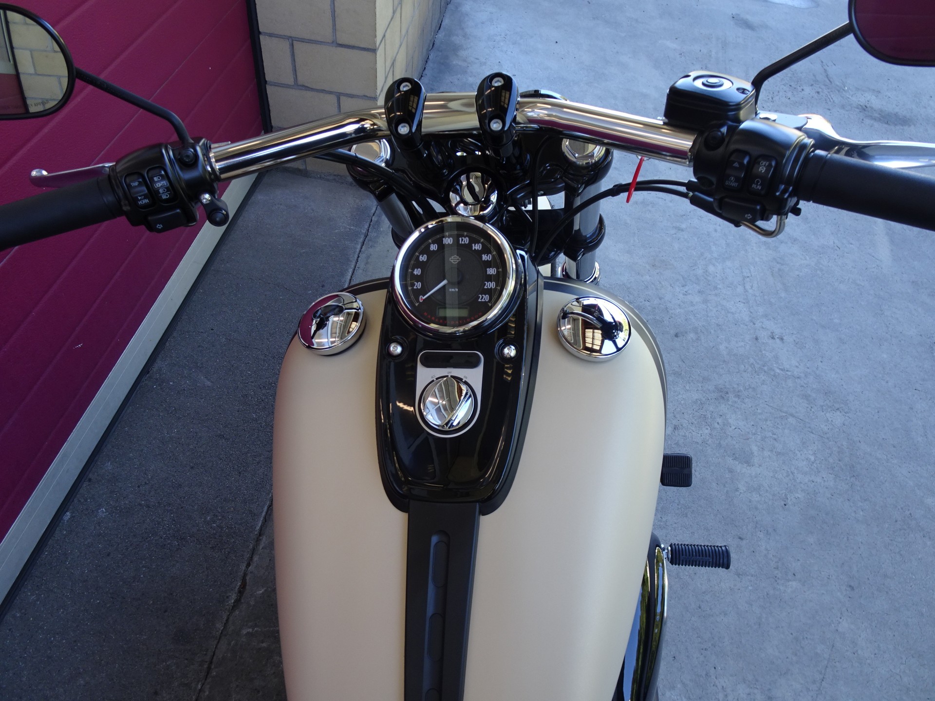 HARLEY-DAVIDSON FXDF Dyna Fat Bob 103 ABS-image-5