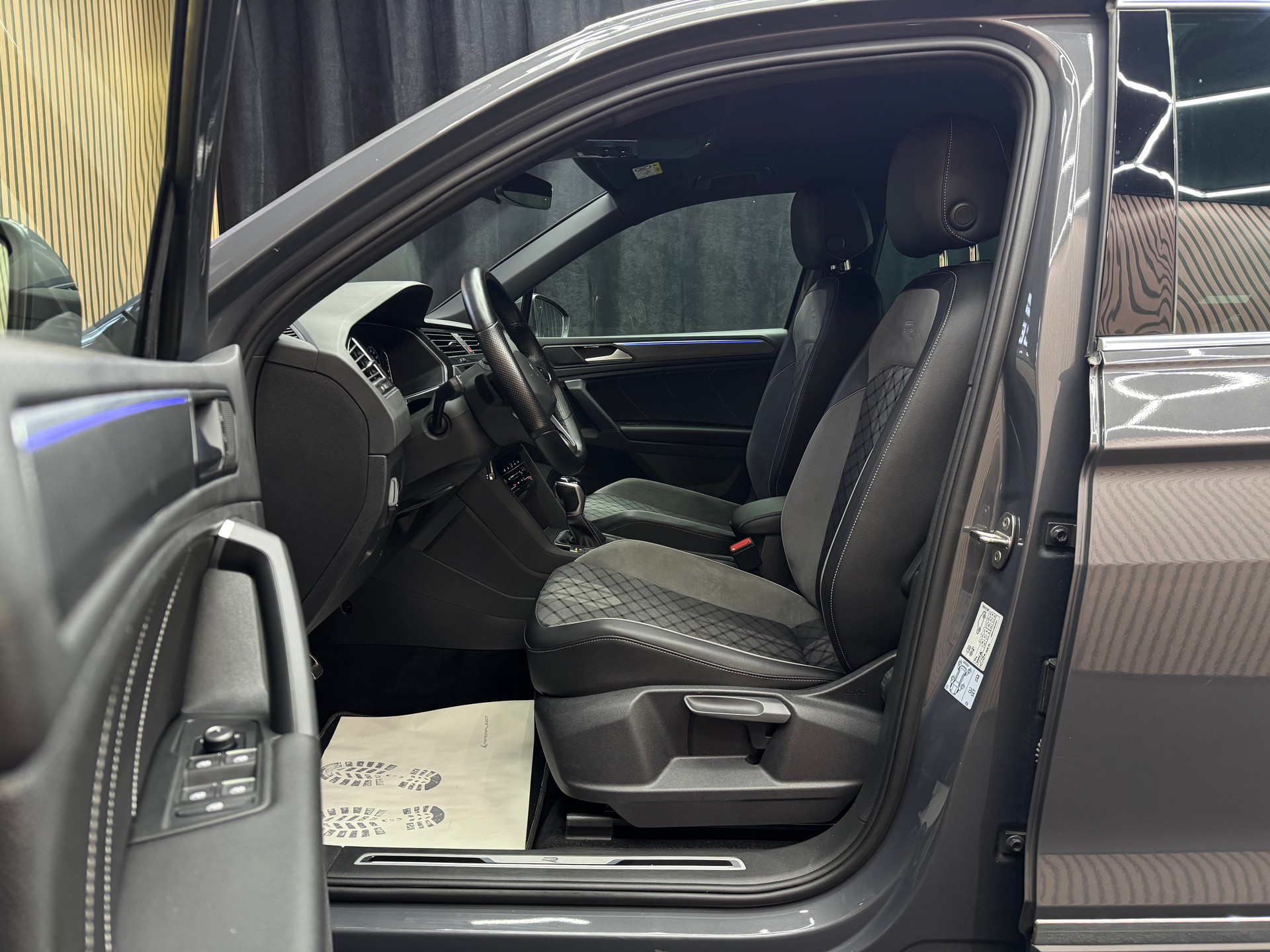 VW Tiguan 2.0 TDI SCR R-Line DSG *ab CHF 269.-/ Monat*-image-14