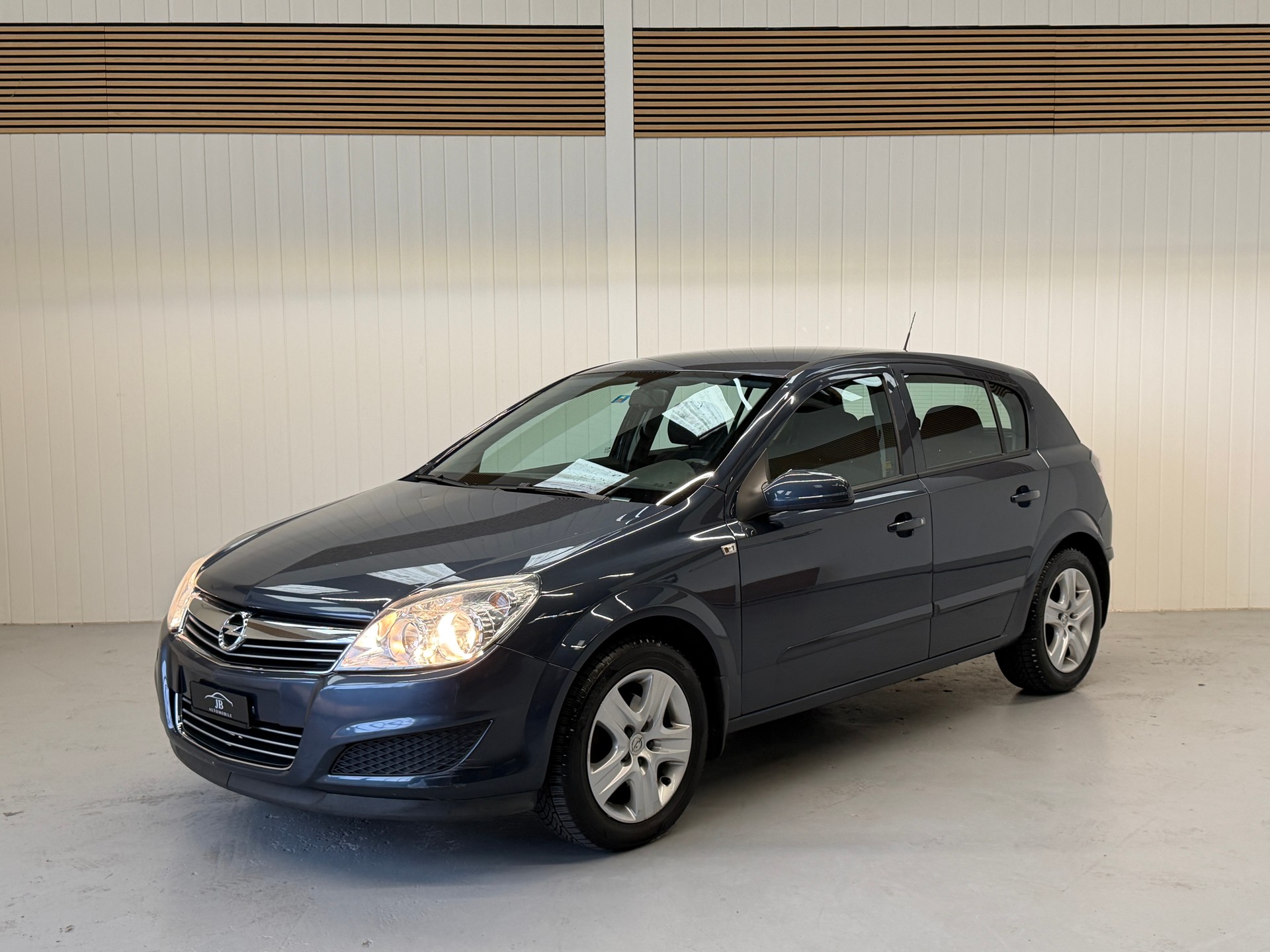 OPEL Astra 1.8i 16V Automatic
