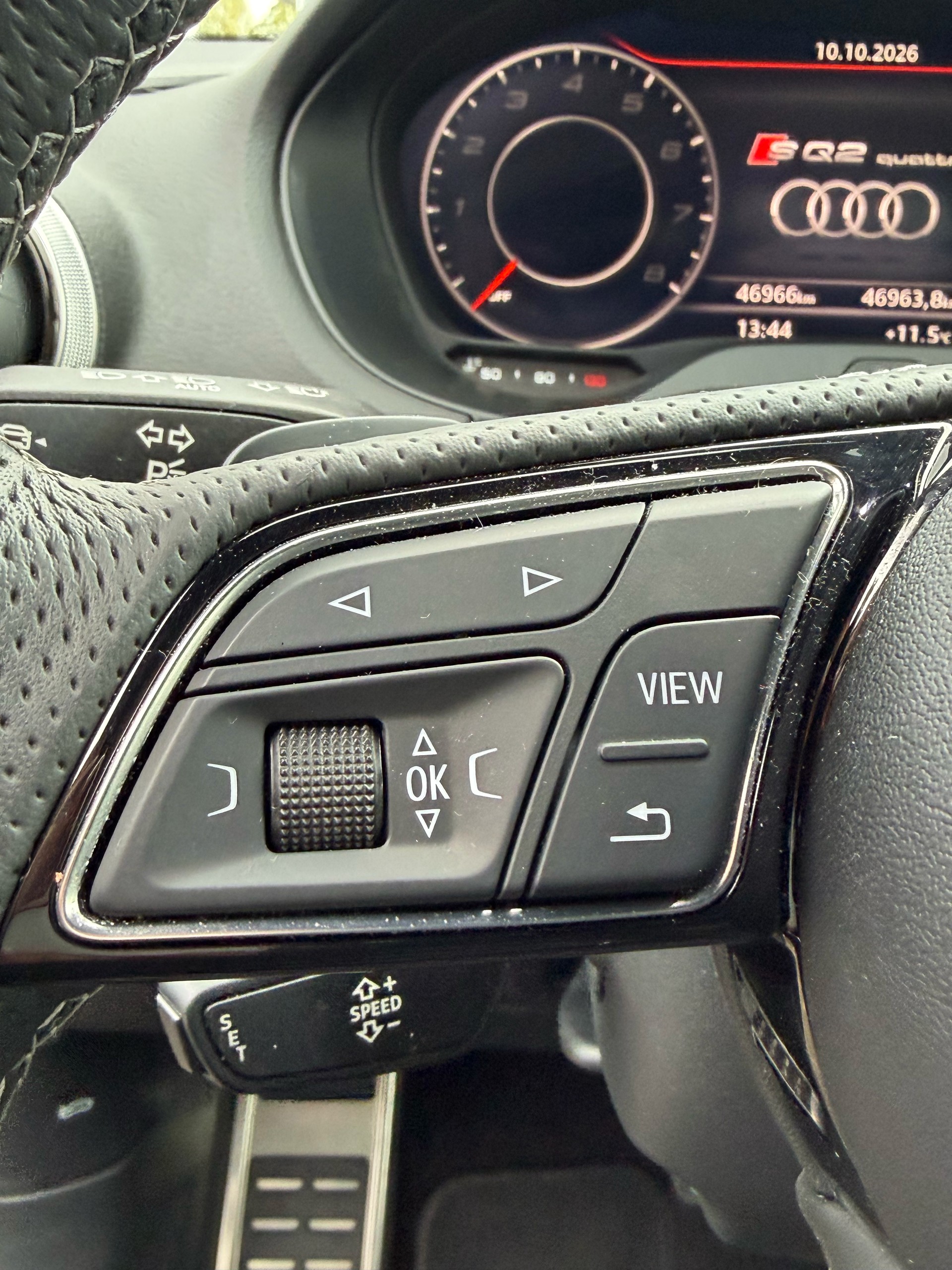 AUDI SQ2 TFSI quattro S-tronic-image-13