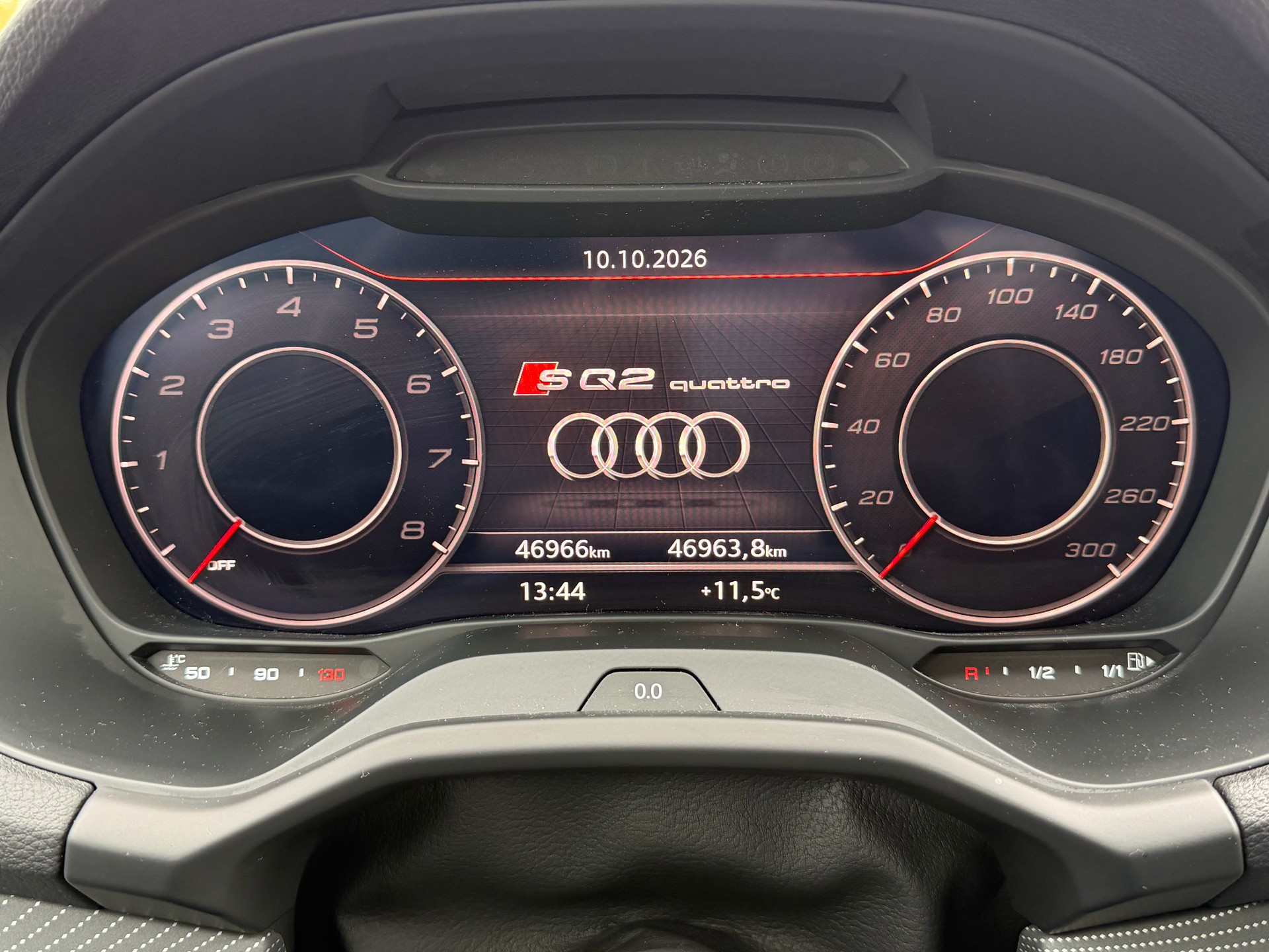 AUDI SQ2 TFSI quattro S-tronic-image-17