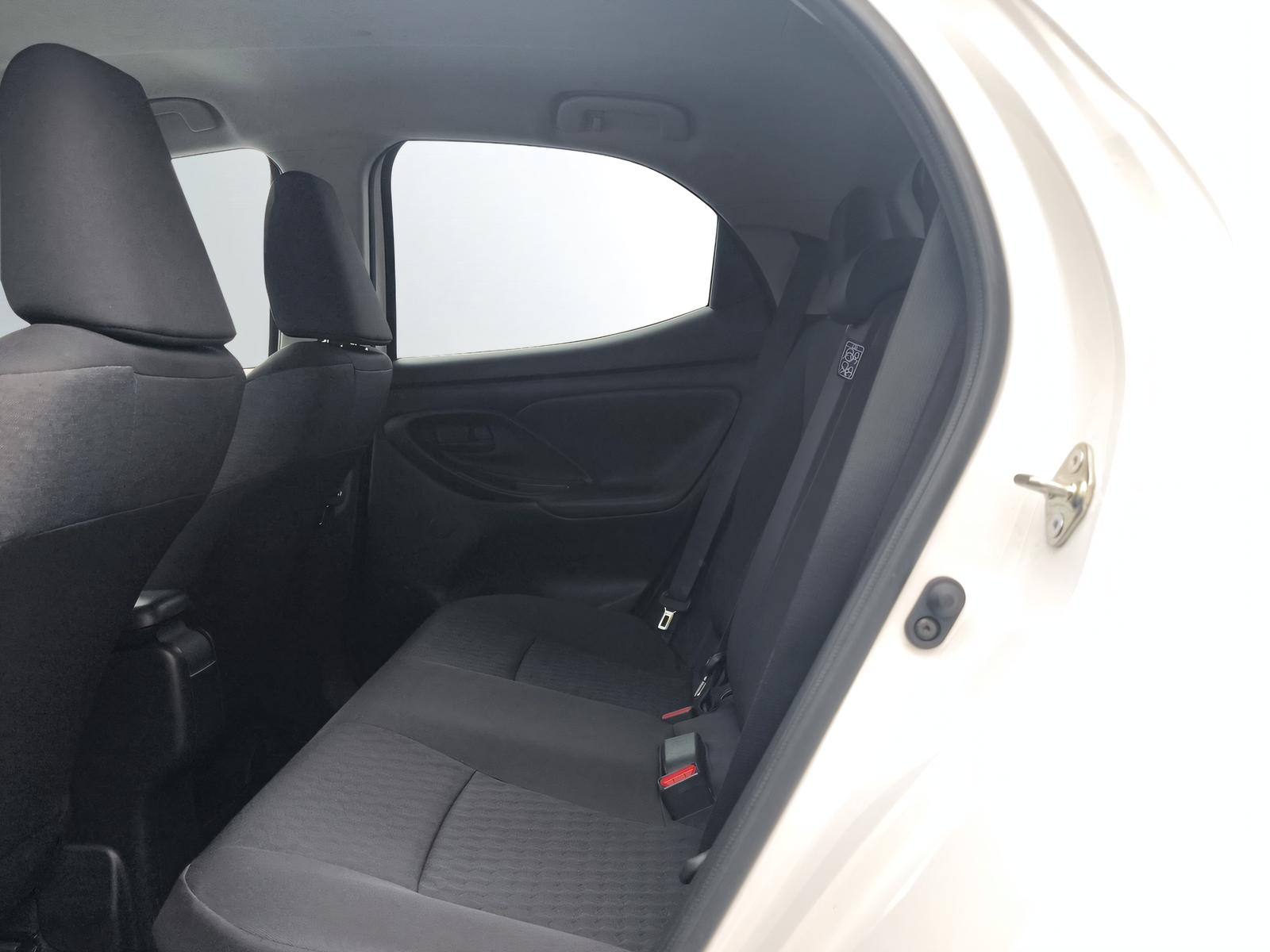 TOYOTA Yaris 1.5 VVT-i HSD Trend-image-8