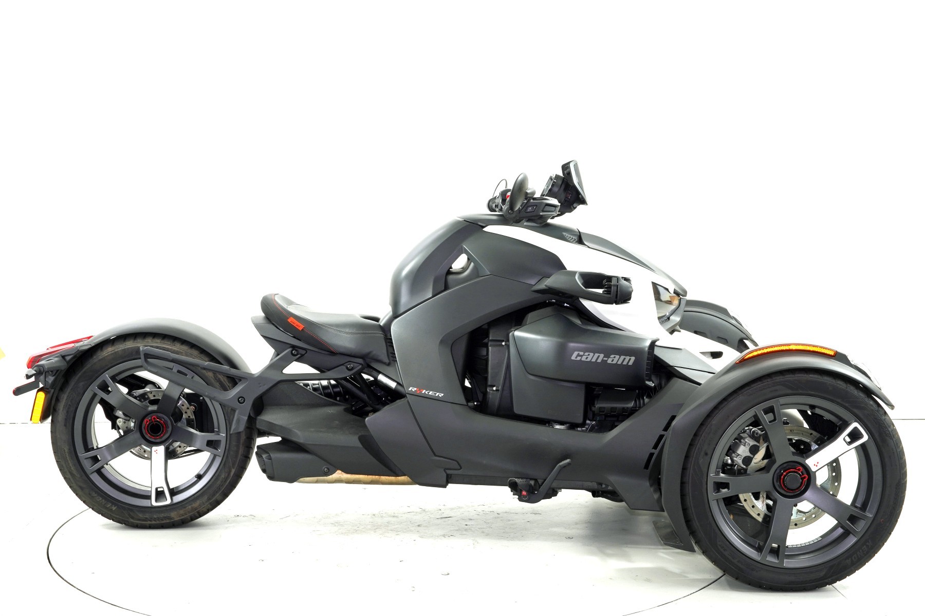CAN-AM Ryker 900 ABS-image-3