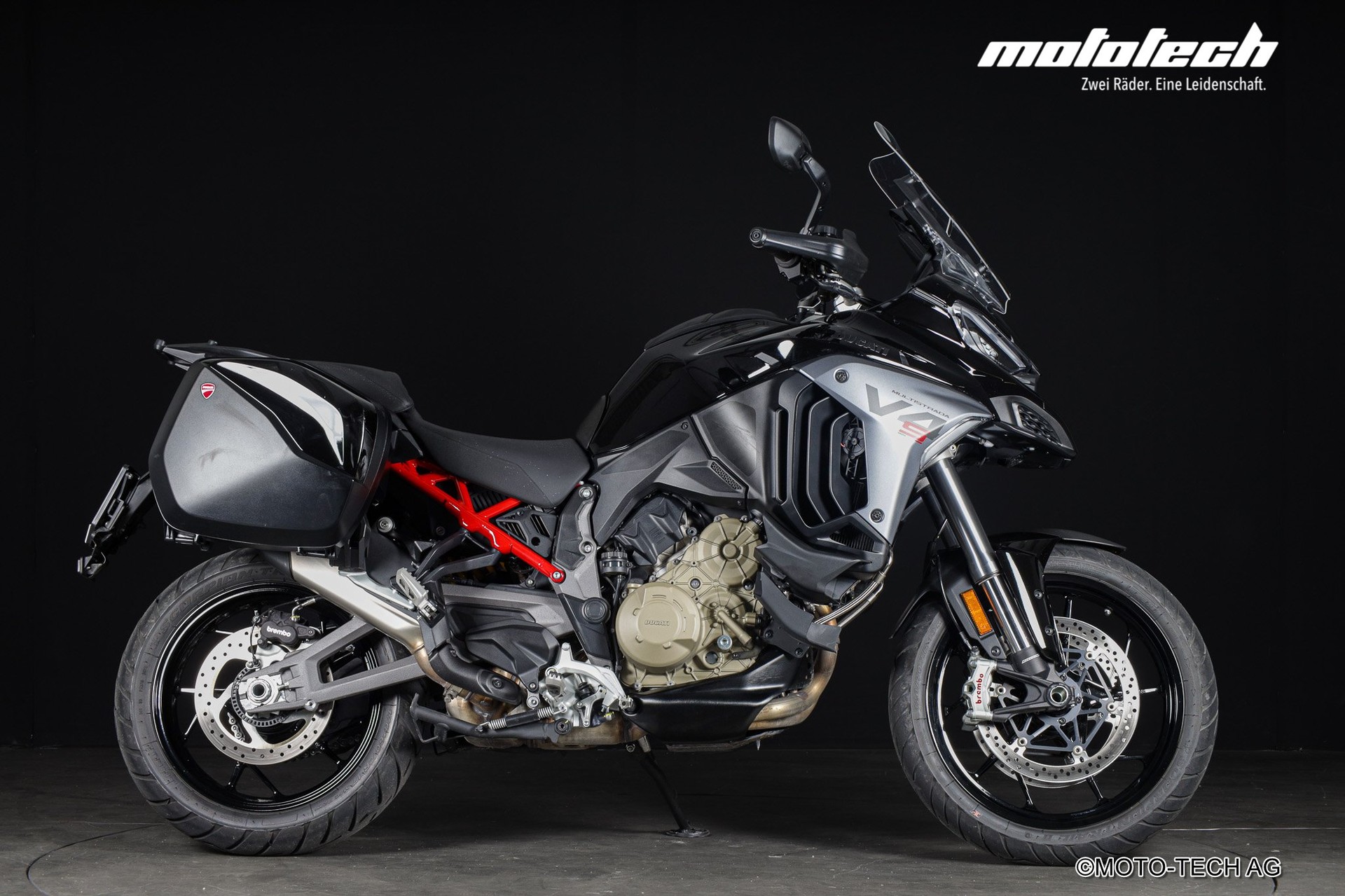 DUCATI Multistrada V4 S Travel & Radar-image-1