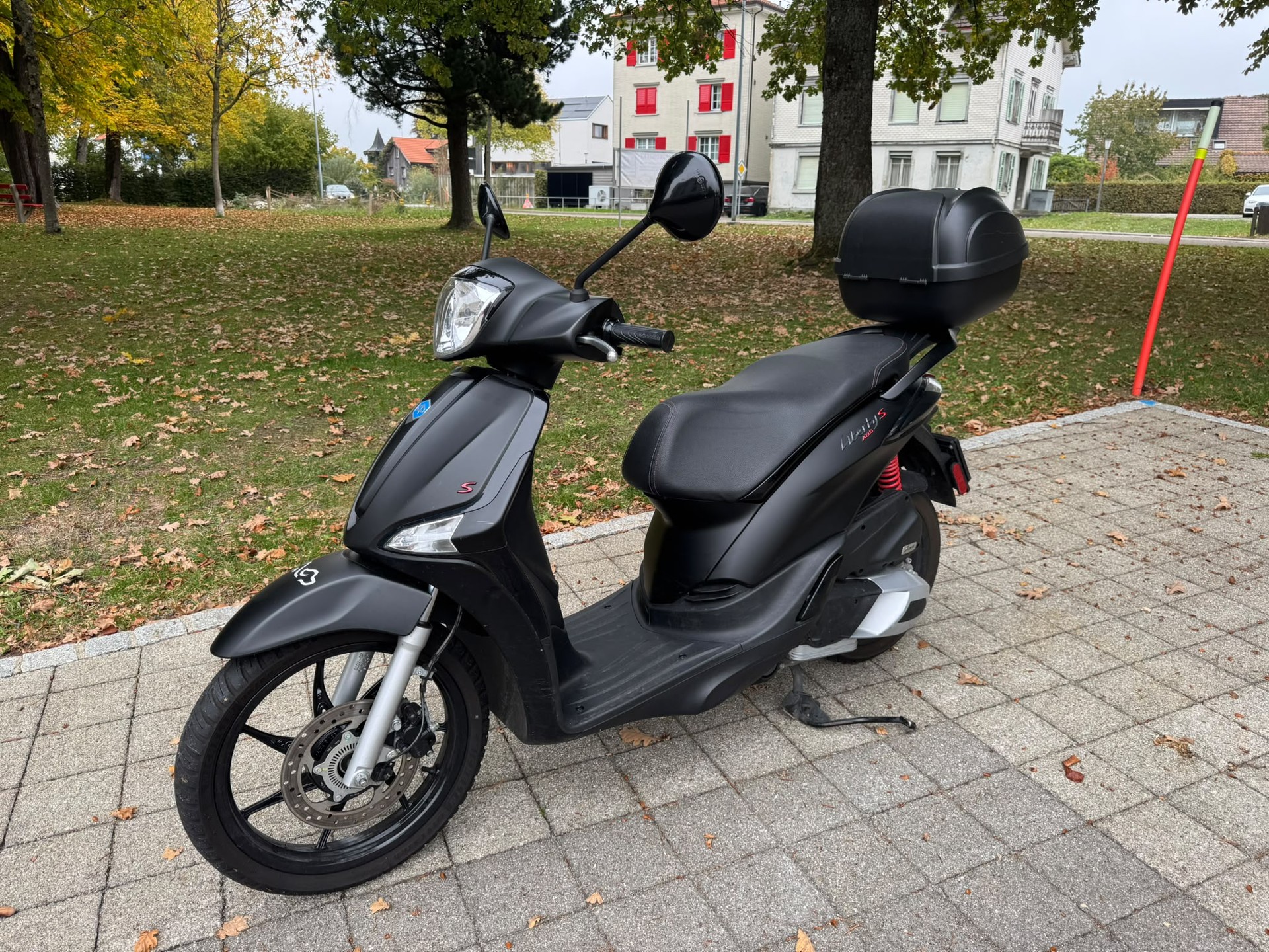 PIAGGIO Liberty 125 Sport-image-4