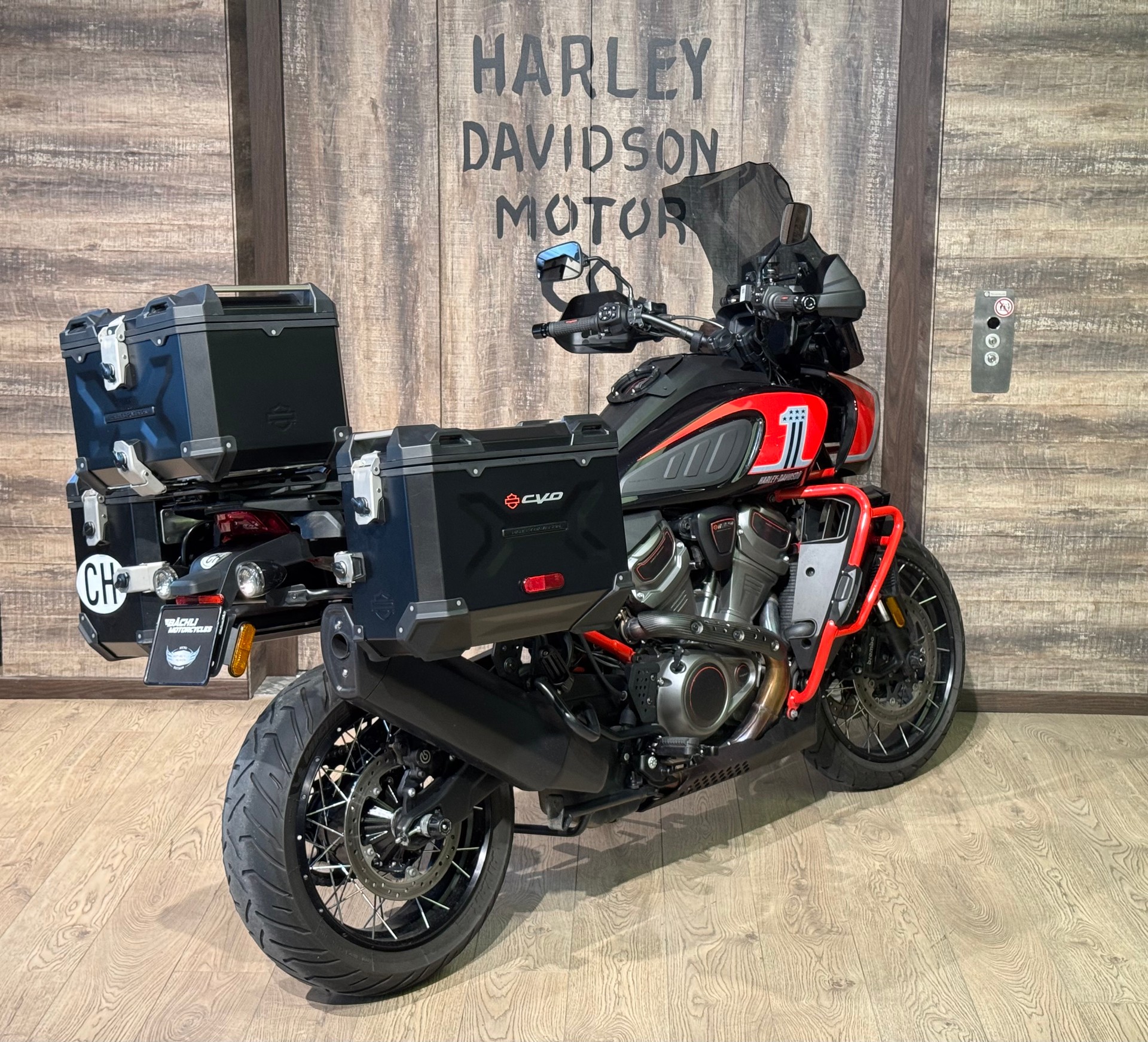 HARLEY-DAVIDSON RA1250SE Pan America 1250 CVO-image-5