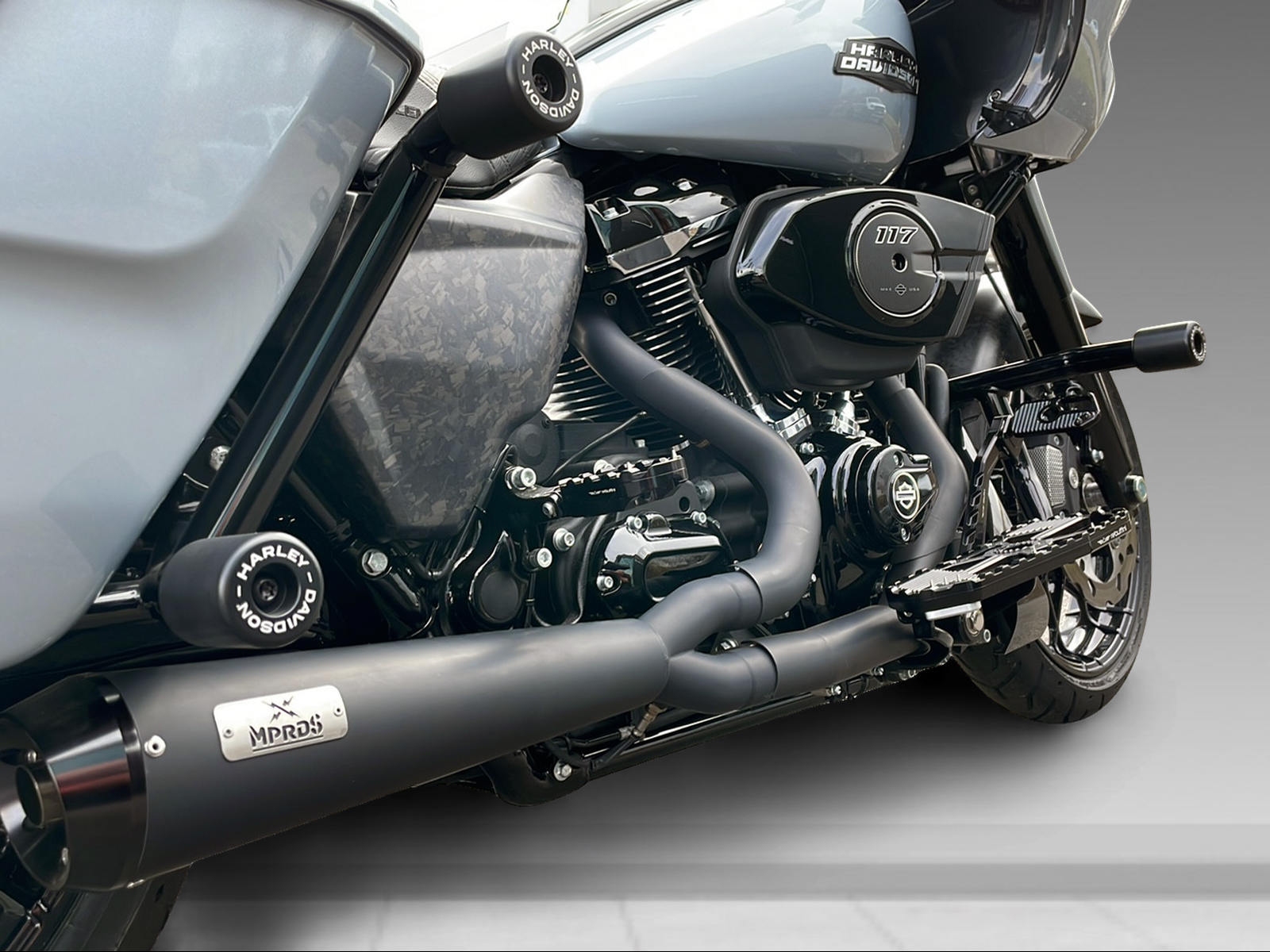 HARLEY-DAVIDSON FLTRX Road Glide Black Finish 117-image-8