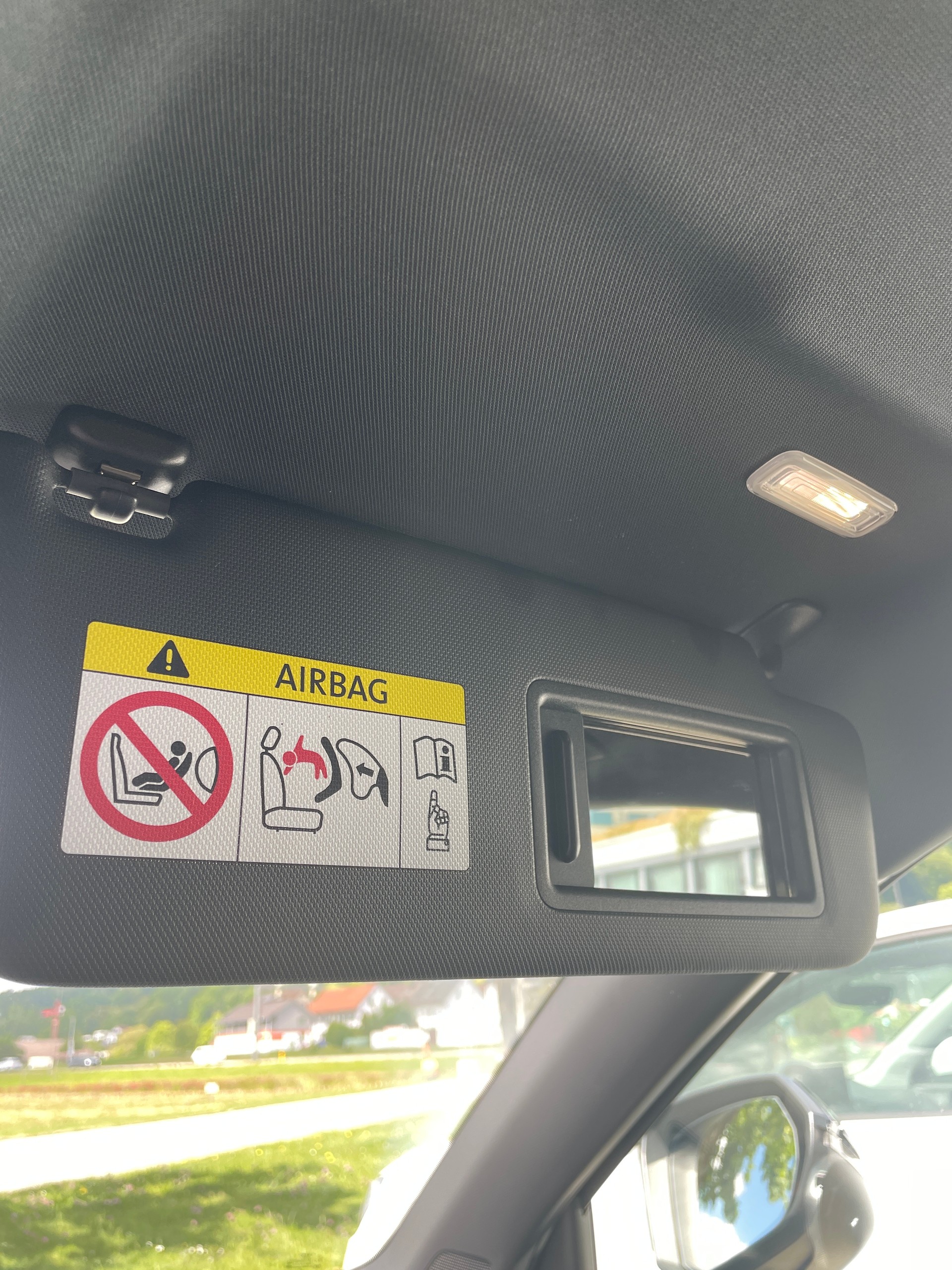 AUDI SQ2 TFSI quattro / CH - Fahrzeug-image-22