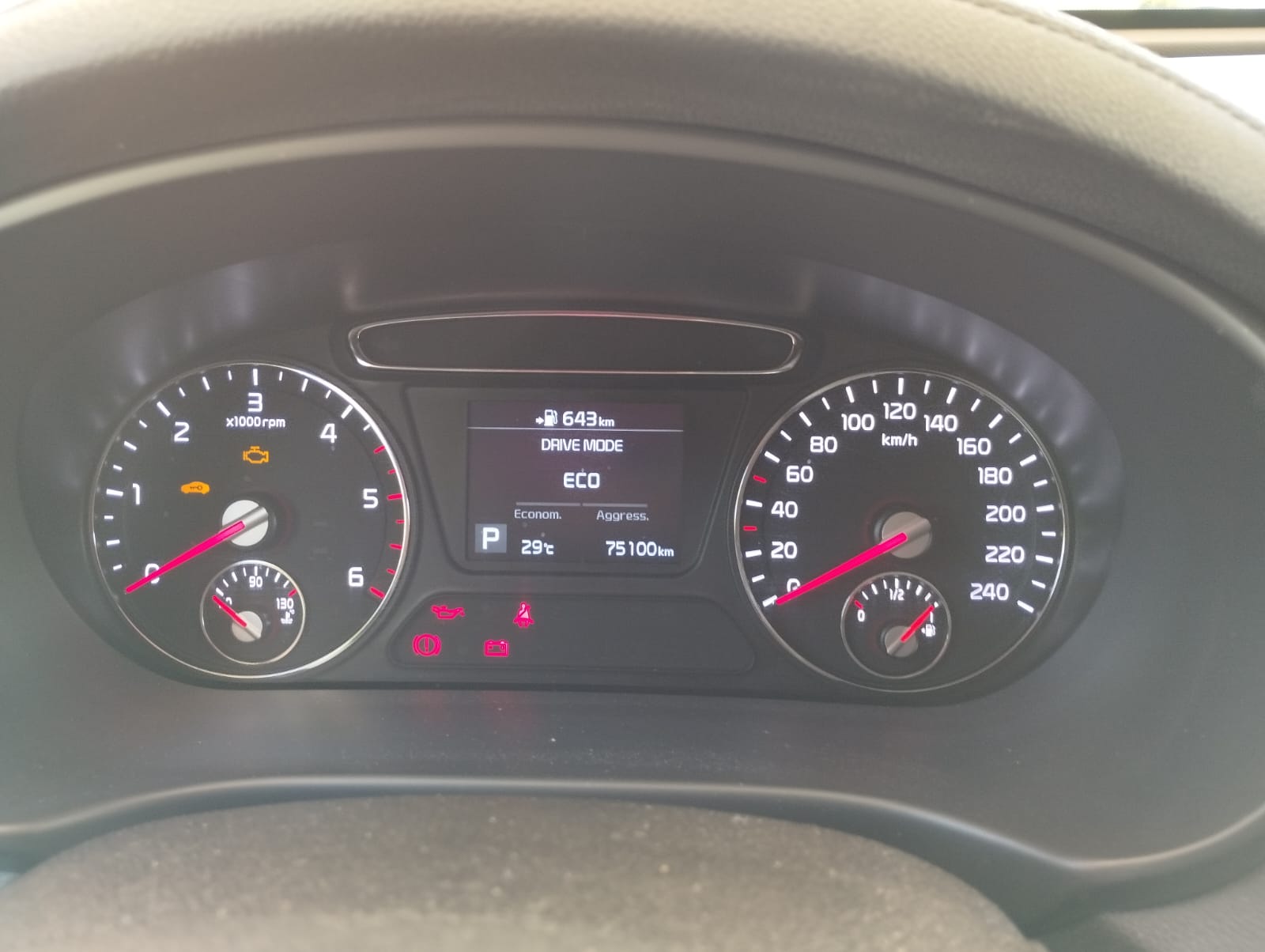 KIA Sorento 2.2 CRDI LX 5P. Automatic-image-7