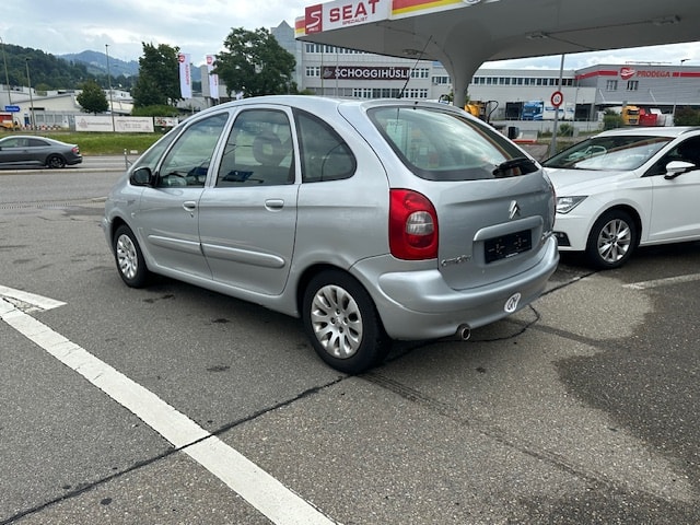 CITROEN Xsara Picasso 2.0i 16V-image-5