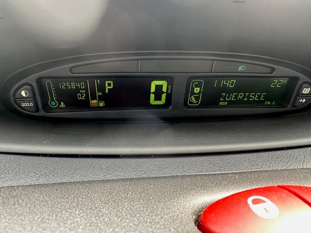 CITROEN Xsara Picasso 2.0i 16V-image-16