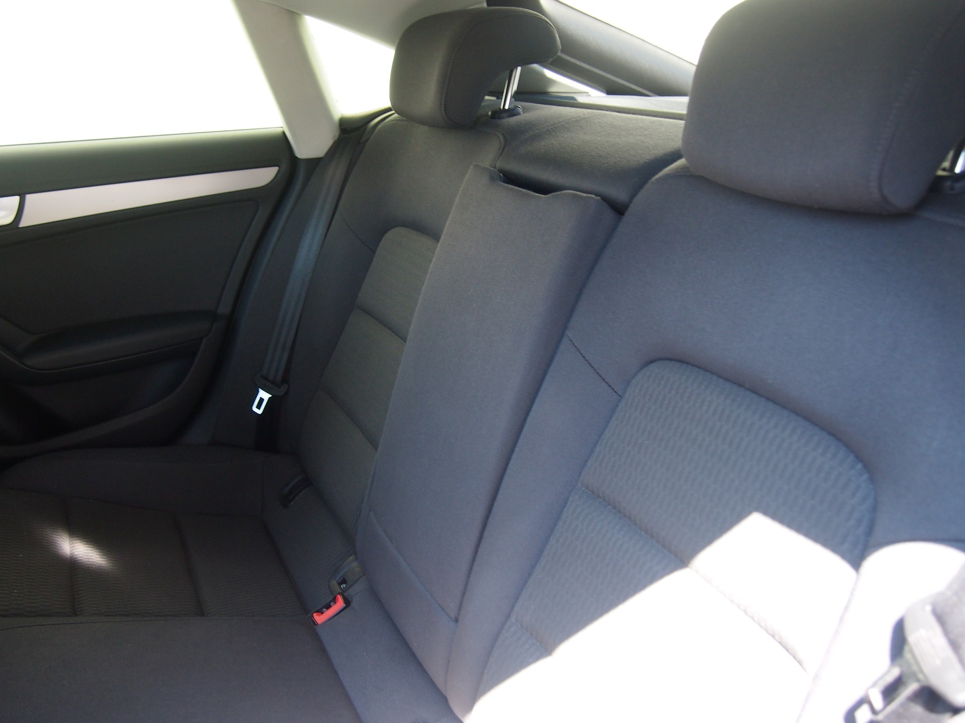 AUDI A5 Sportline 2.0 TDI-showroom-element-1