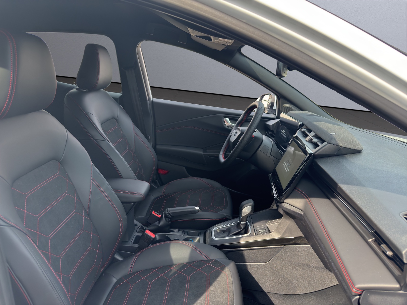 FORD Puma 1.0 EcoB Hybrid 125 ST-Line X-image-11