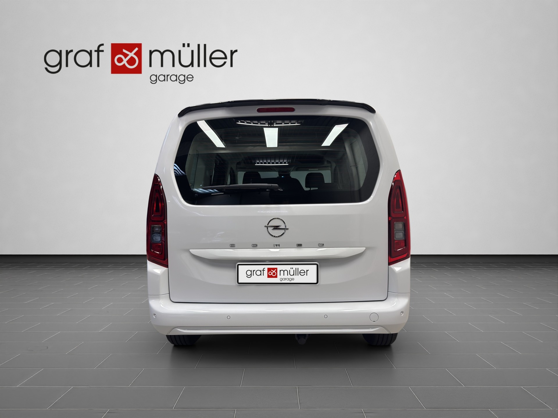 OPEL Combo Life 1.2 Edition-image-16