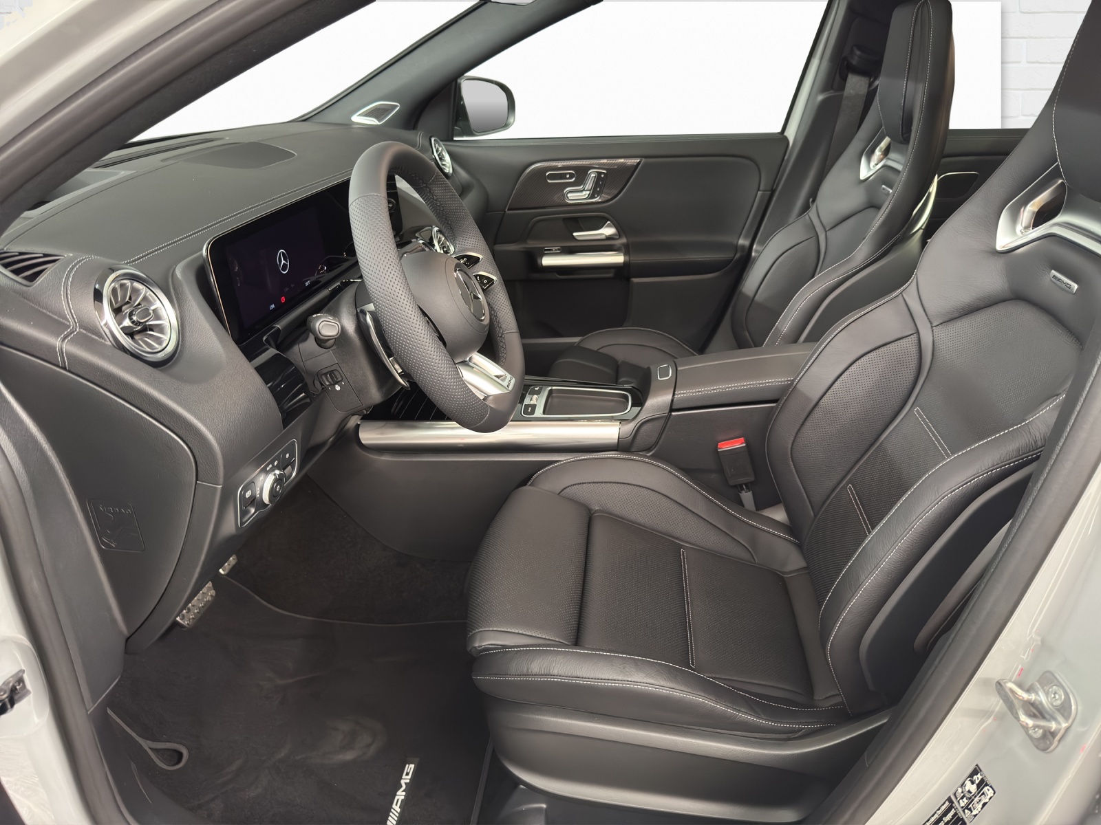 MERCEDES-BENZ AMG GLA 35 4Matic-image-6