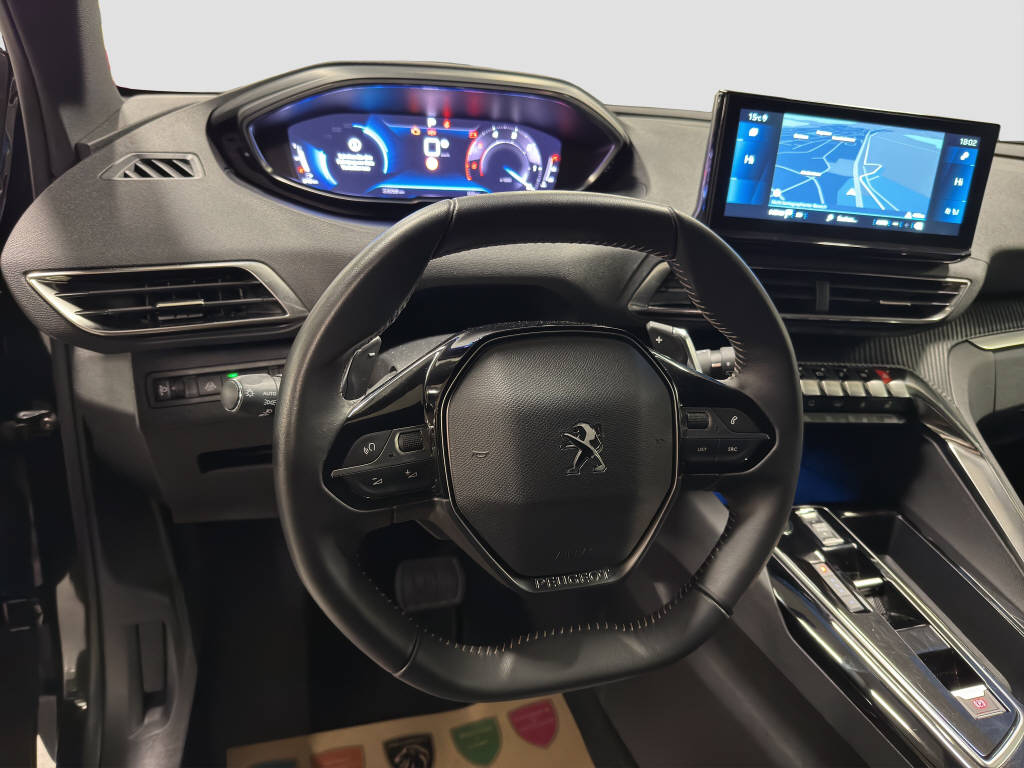 PEUGEOT 5008 1.5 BlueHDi Allure Pack-image-8