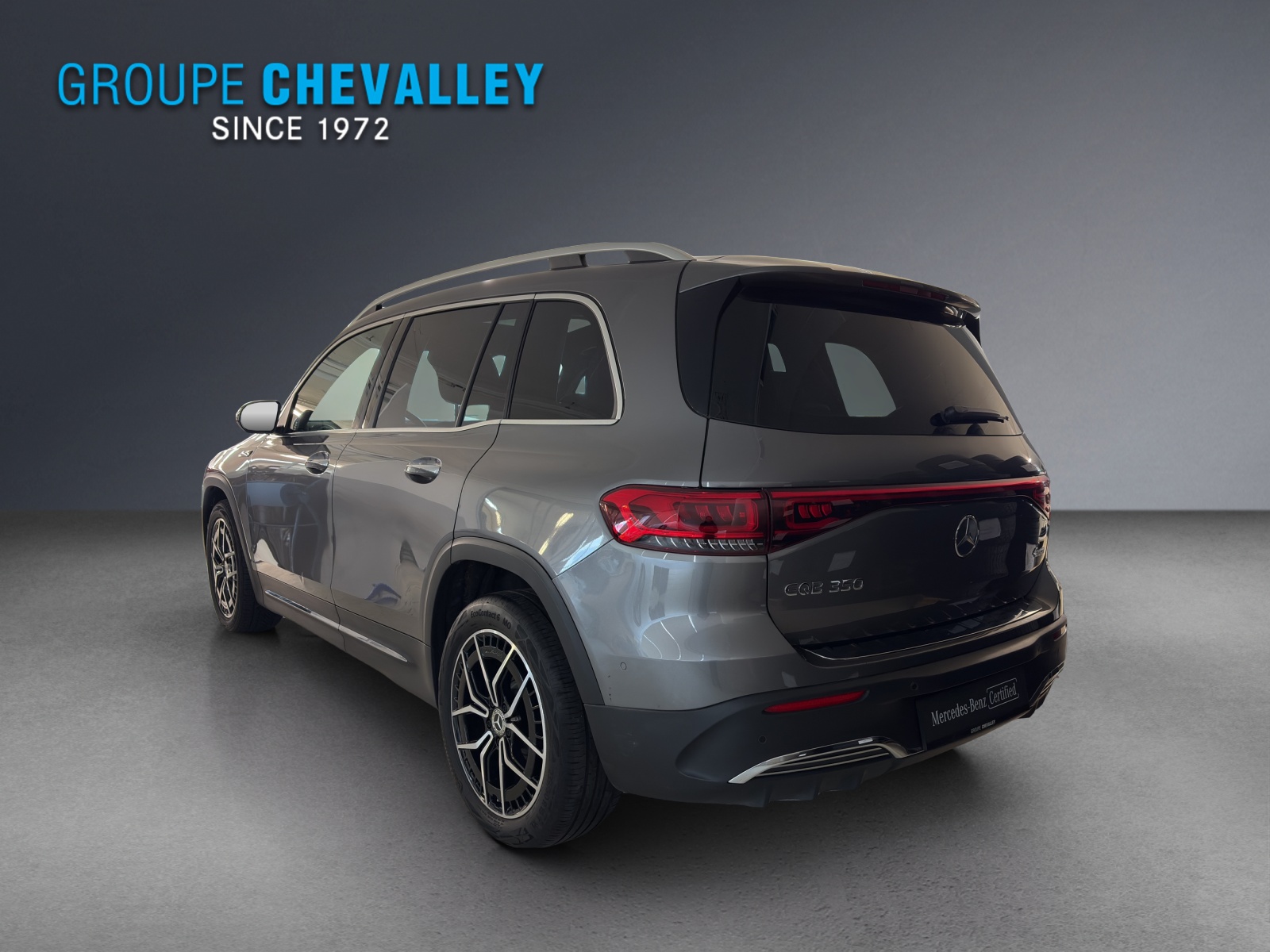 MERCEDES-BENZ EQB 350 AMG Line 4Matic-showroom-element-3