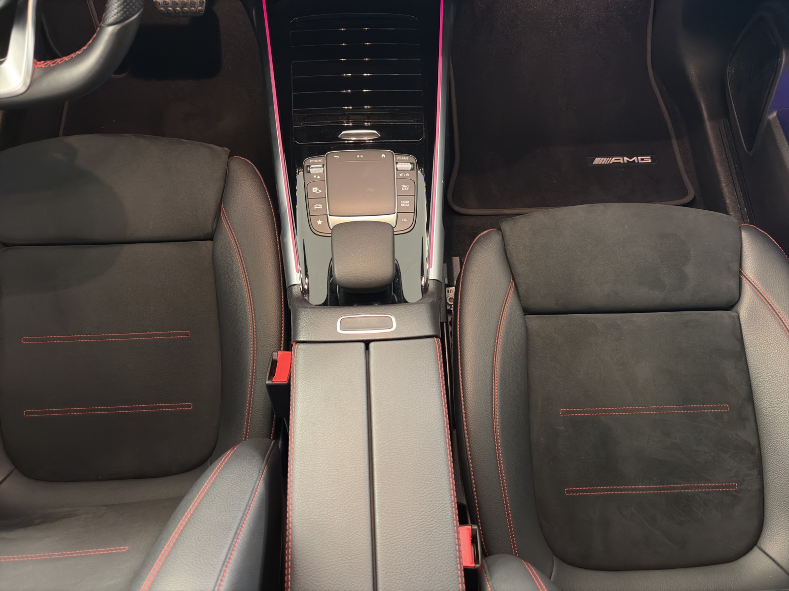 MERCEDES-BENZ EQB 350 AMG Line 4Matic-image-15