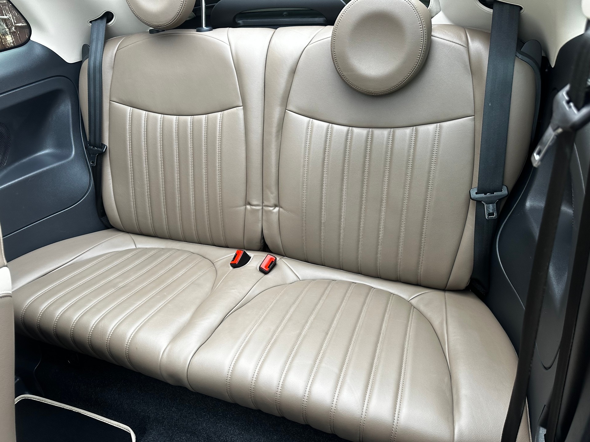 FIAT 500C 0.9 Twinair Turbo Lounge-image-8