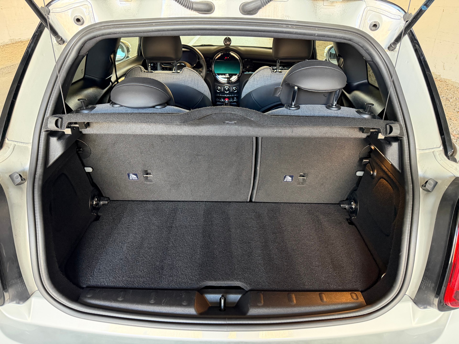 MINI Cooper Camden Edition Steptronic DKG-image-28