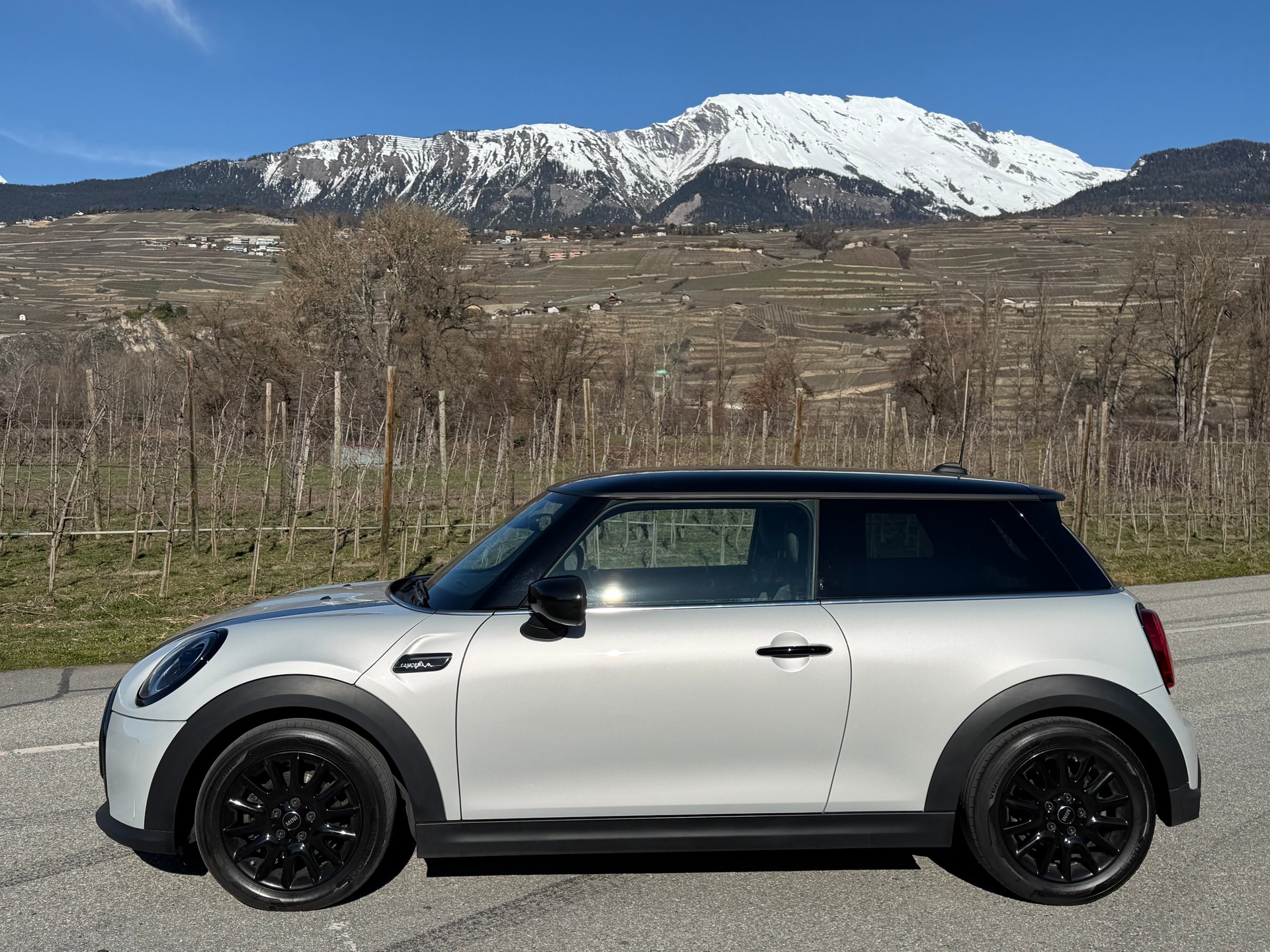 MINI Cooper Camden Edition Steptronic DKG-image-6