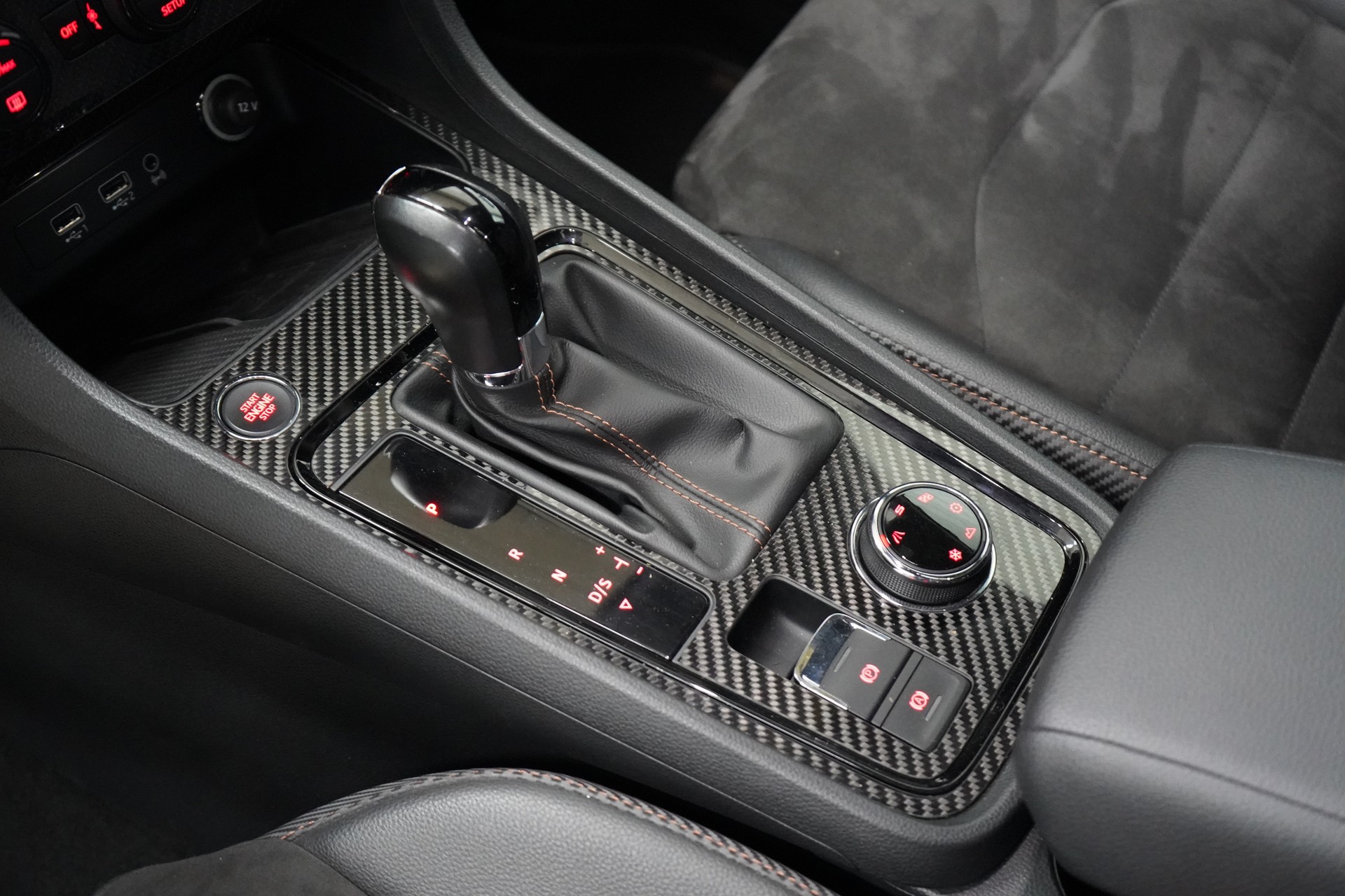 CUPRA Ateca 2.0 TSI Cupra 4Drive DSG-image-17