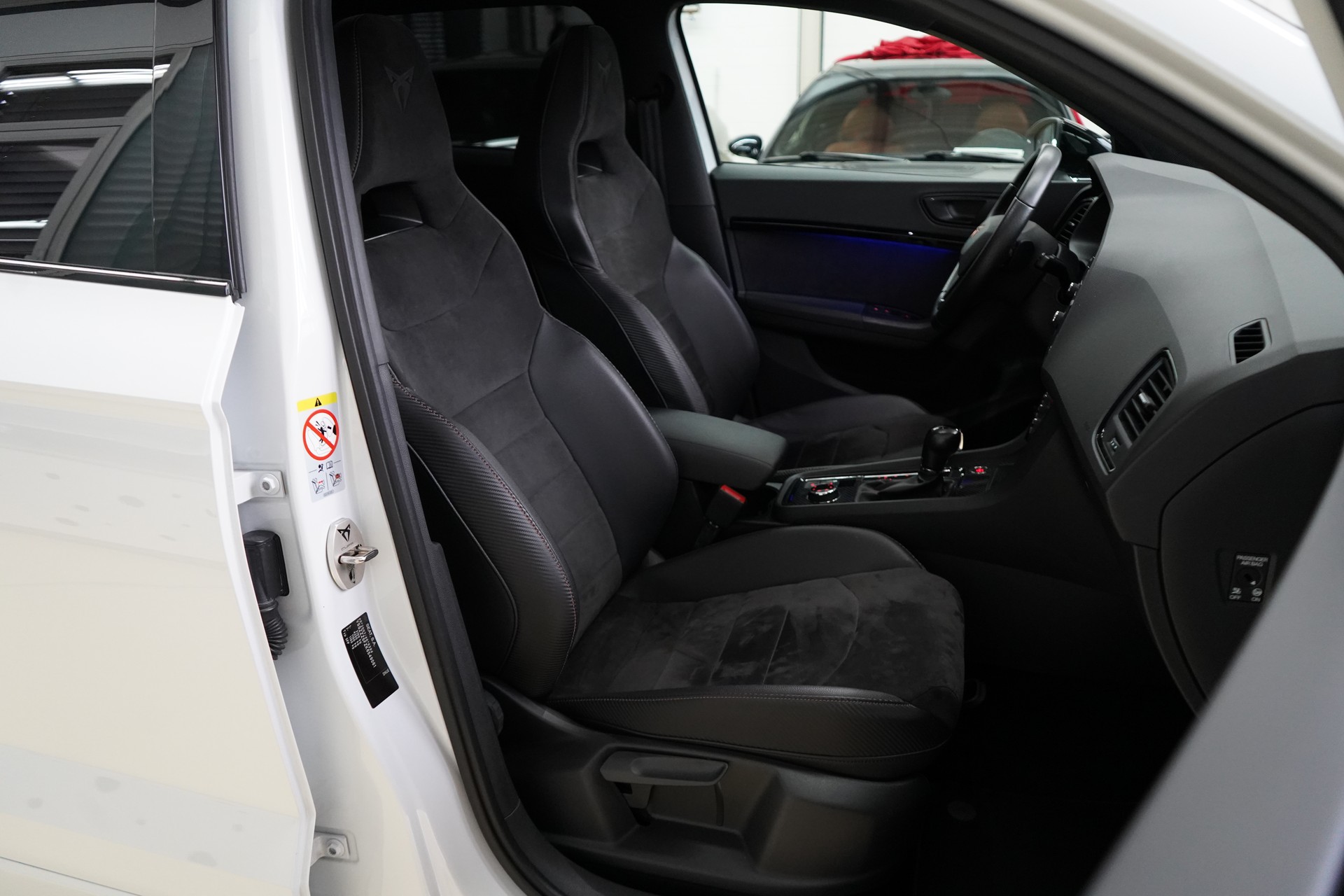 CUPRA Ateca 2.0 TSI Cupra 4Drive DSG-image-31