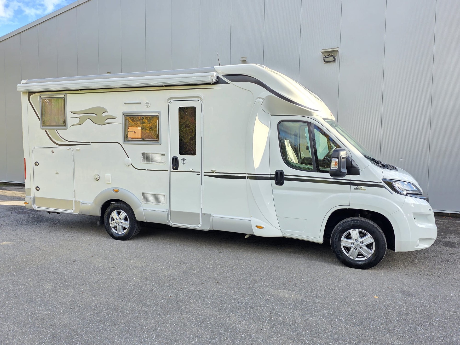 FIAT Laika Ecovip 309 I Fiat Ducato 2.3 150PS I AUTOMATIK I Längsbetten-showroom-element-1