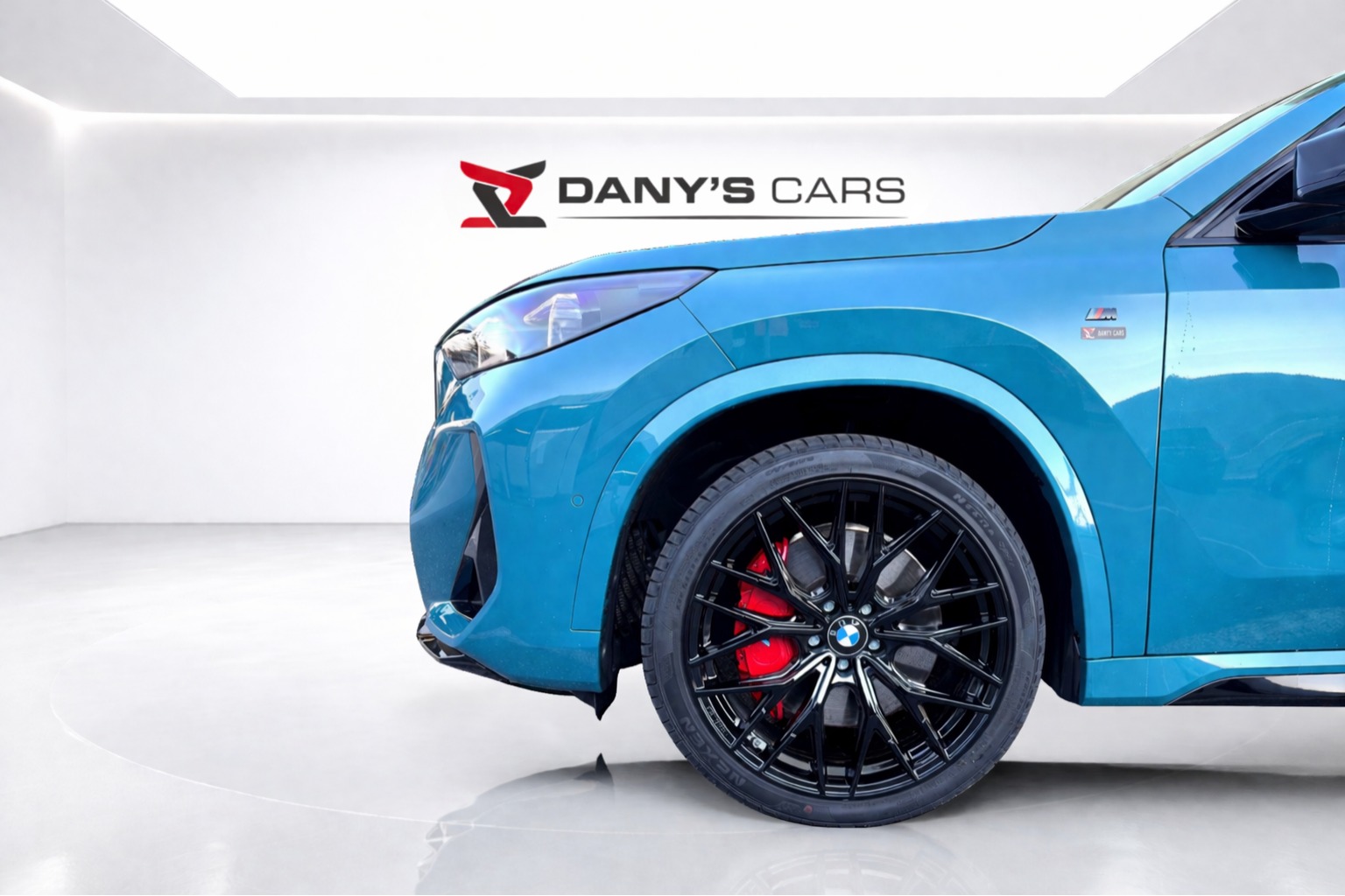 BMW X1 xDrive M35i M Sport Pro Individual-image-9